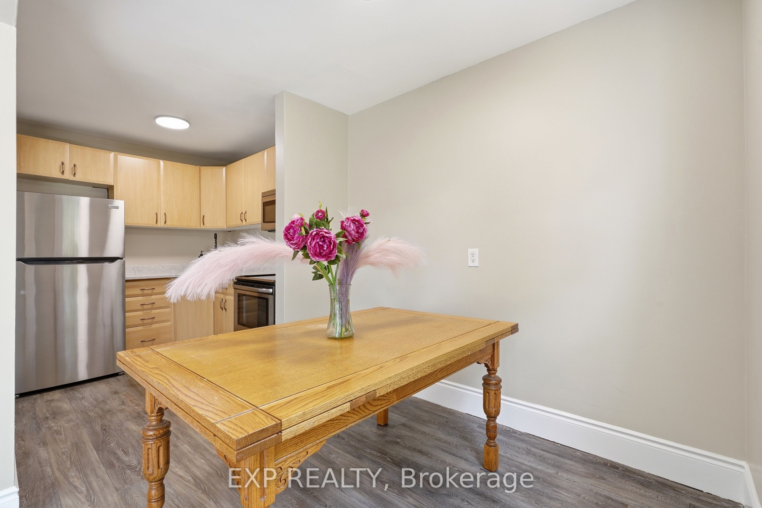 48 Windom Road i, Kitchener, ON N2A 2P4 photo 5