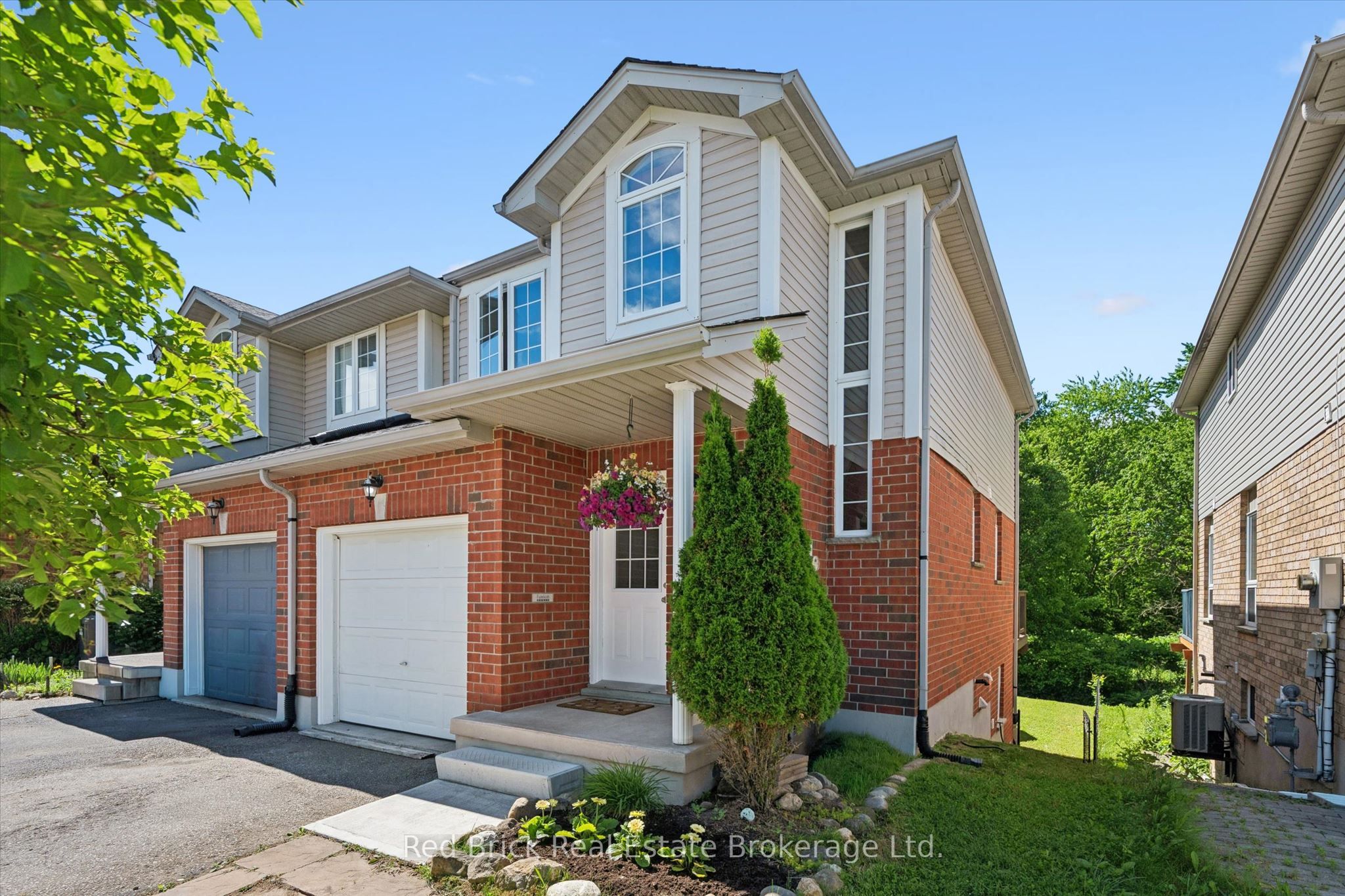30 Chillico Drive, Guelph, ON N1K 1Y8 photo 2