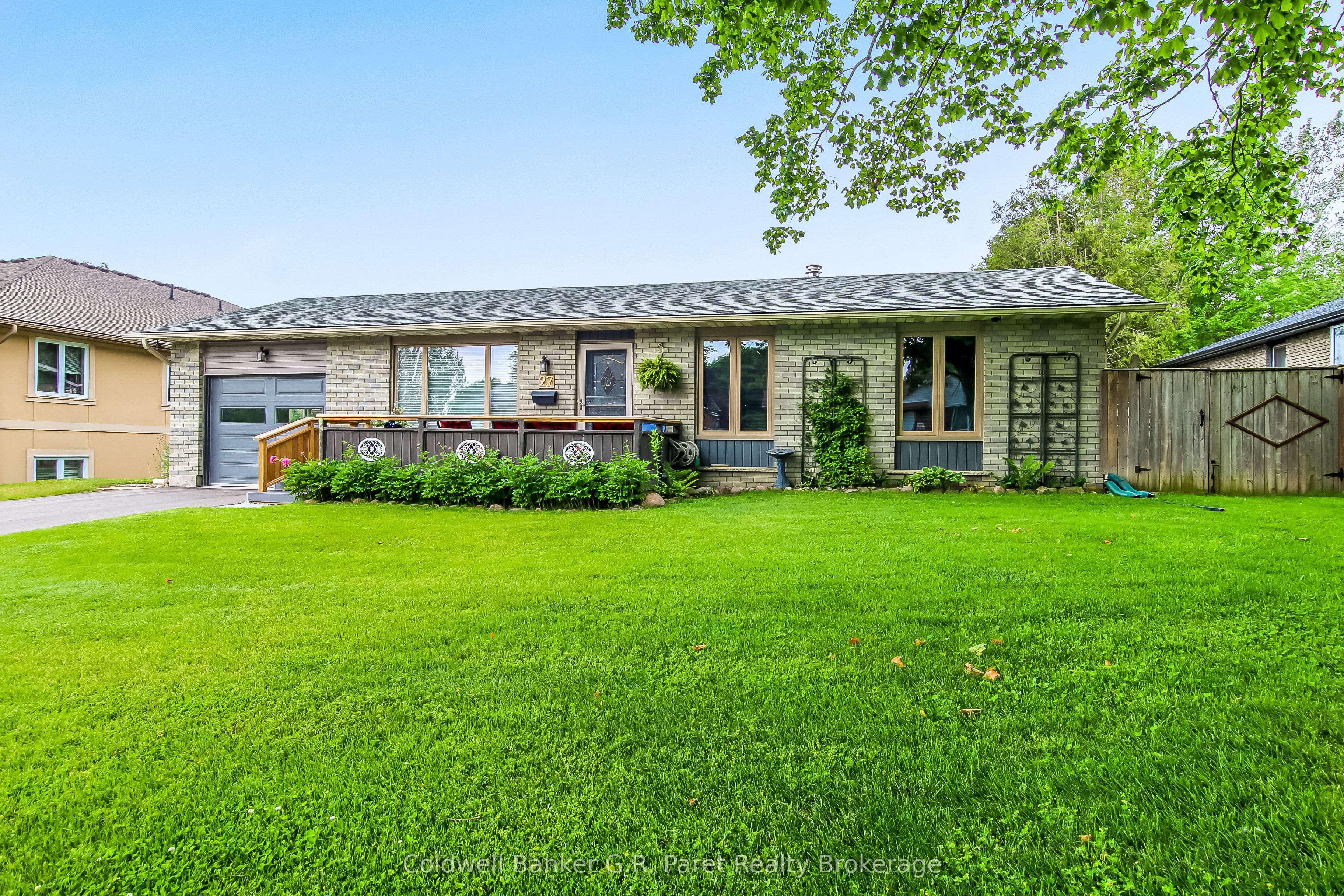 27 Woodcock Drive, Tillsonburg, ON N4G 4M3 photo 3