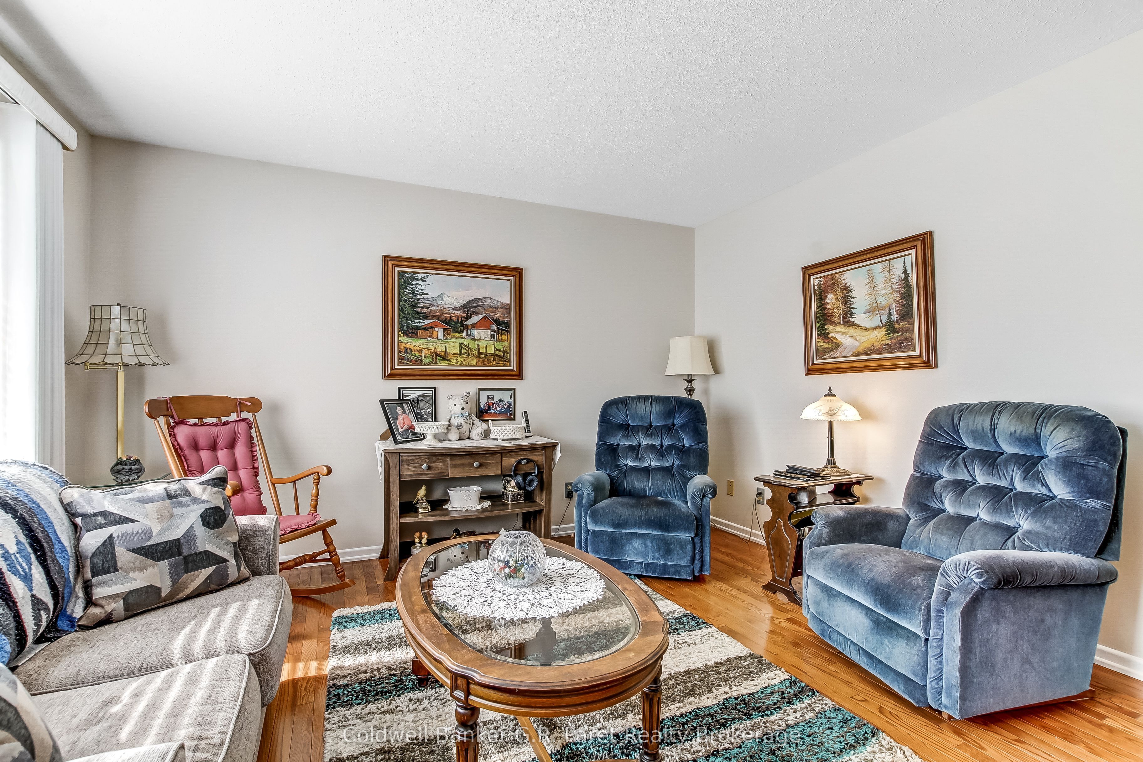 27 Woodcock Drive, Tillsonburg, ON N4G 4M3 photo 5