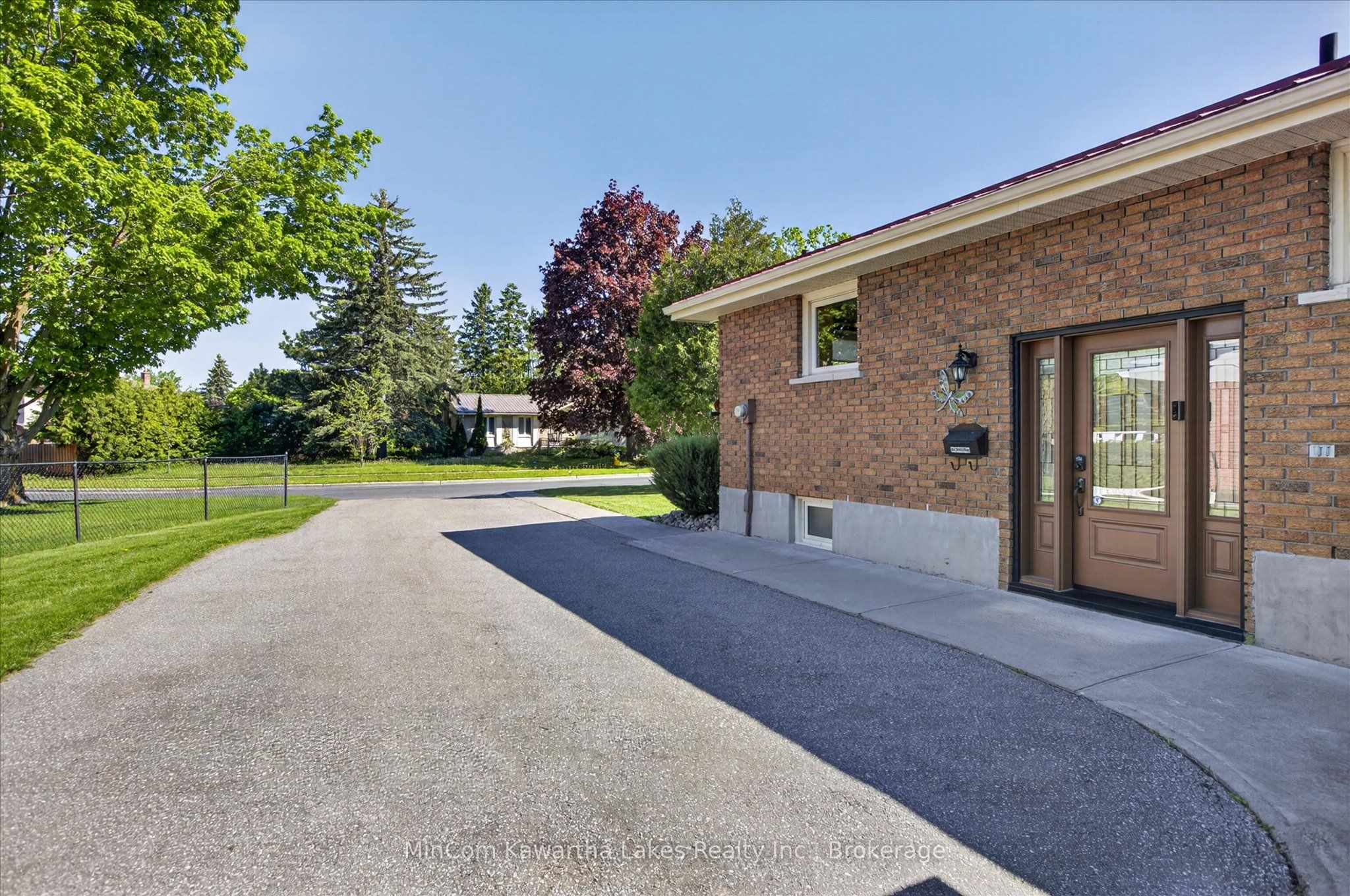 948 St Pauls Street, Peterborough, ON K9H 6J6 photo 5