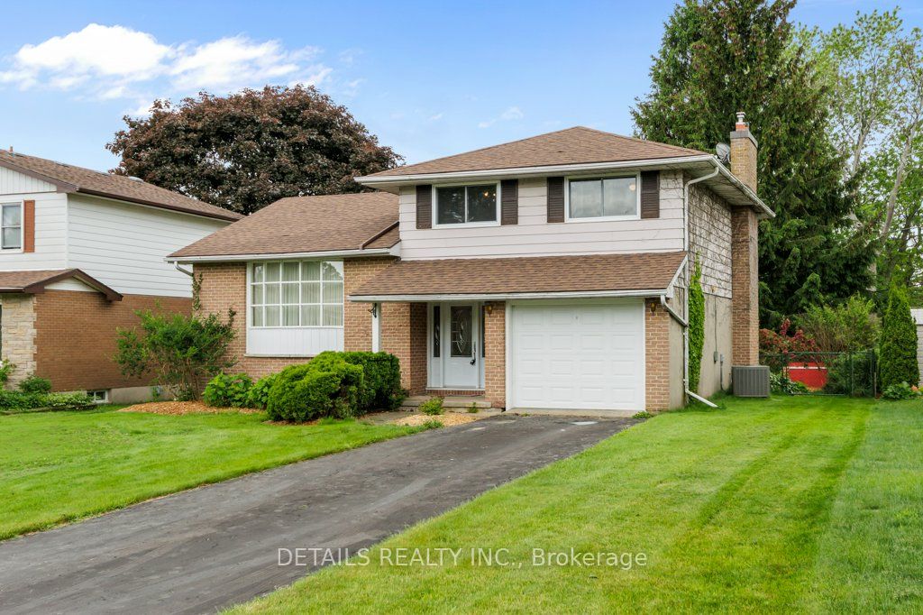 899 Percy Crescent, Kingston, ON K7M 4P3