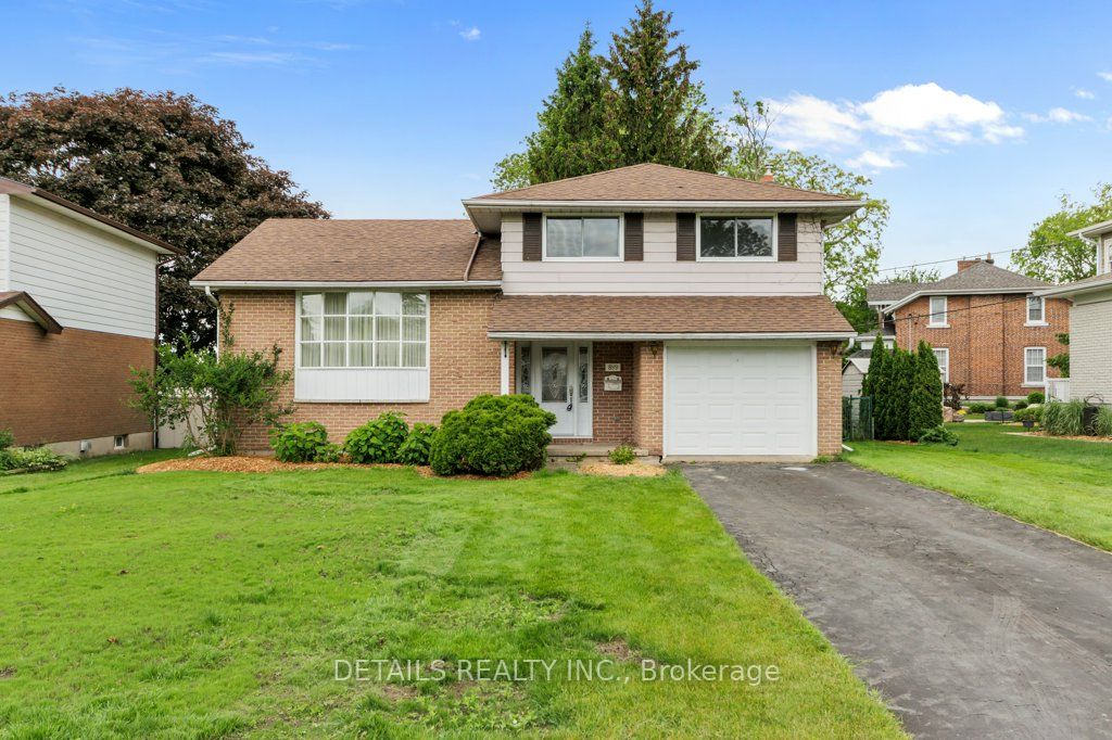 899 Percy Crescent, Kingston, ON K7M 4P3 photo 2