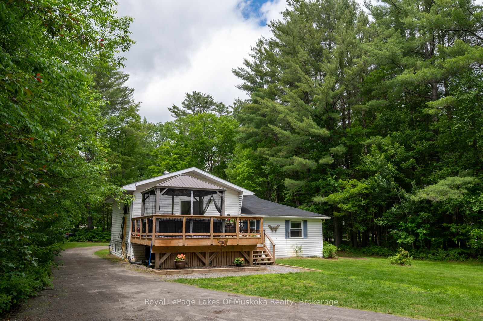 95 Clearwater Lake Road, Huntsville, ON P0B 1L0 photo 3