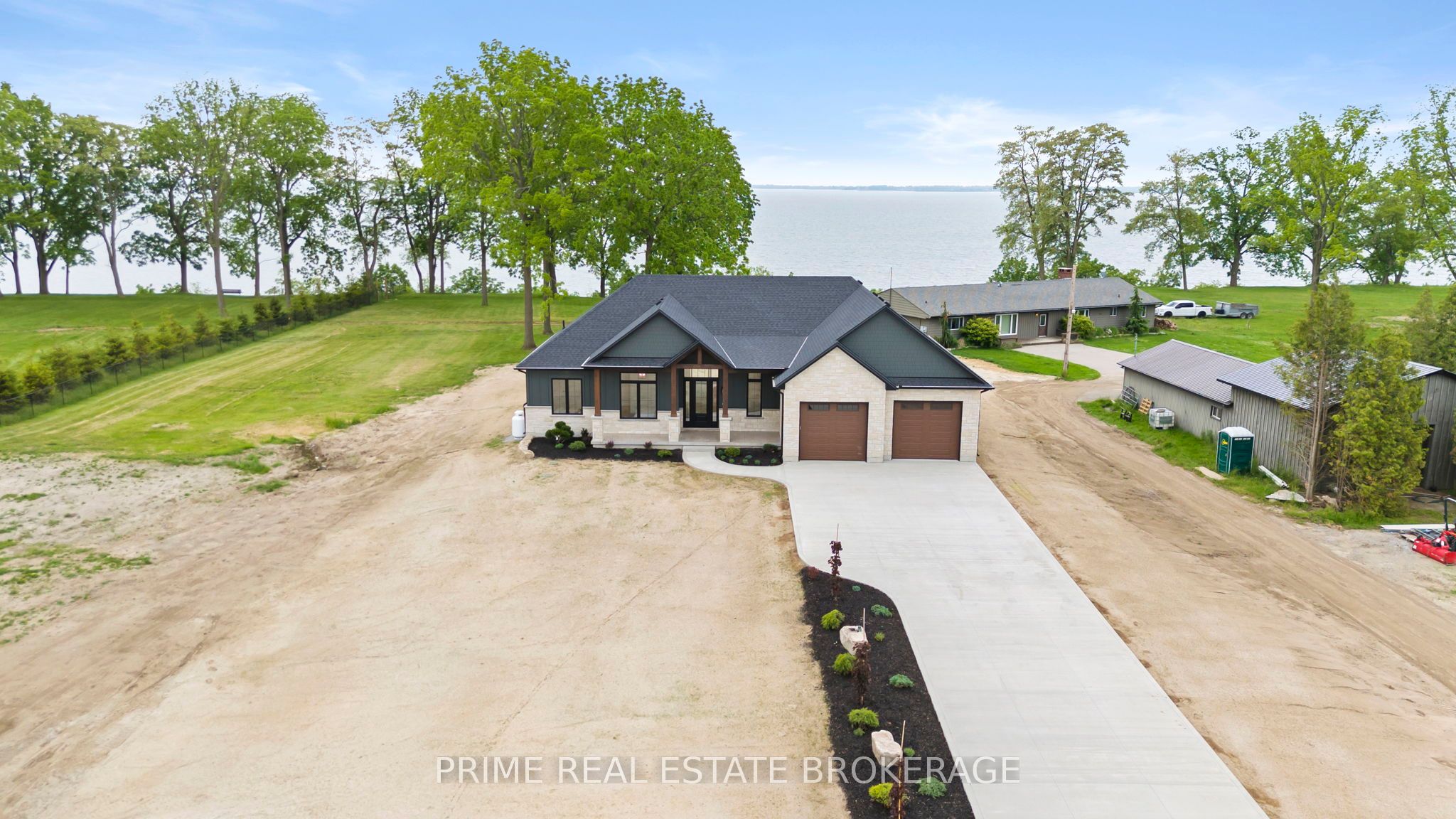 25 Black Walnut Drive, Norfolk, ON N0E 1P0