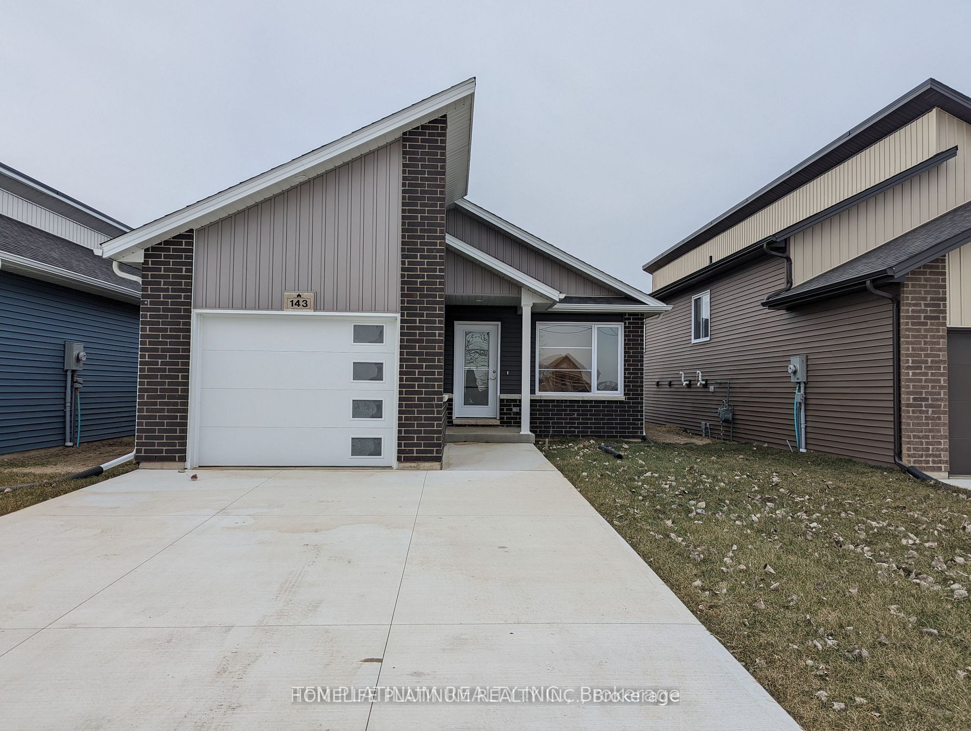 143 Howard Road, Chatham-Kent, ON N7M 5J6