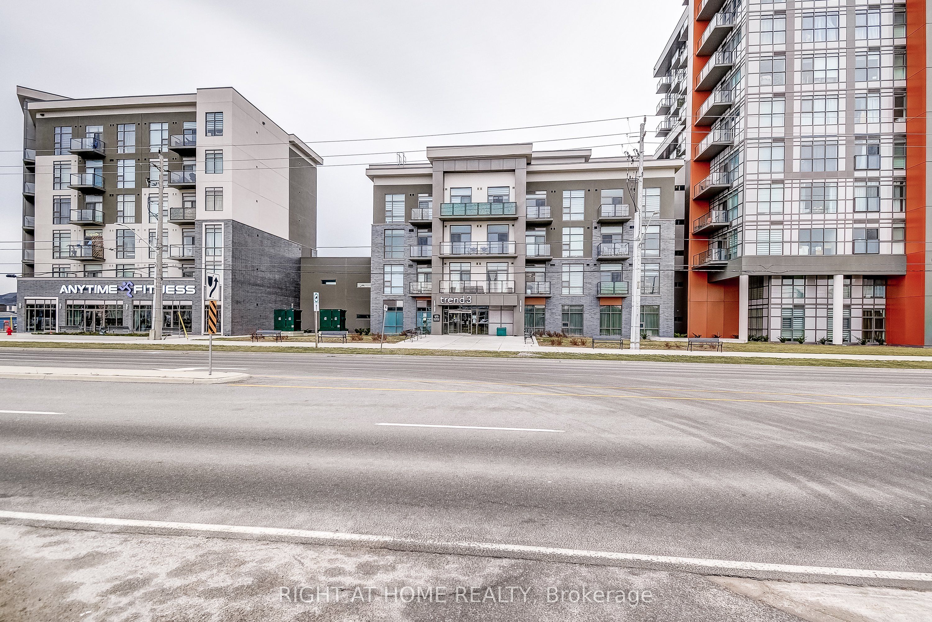 470 Dundas Street E 604, Hamilton, ON L8B 2A6 photo 2