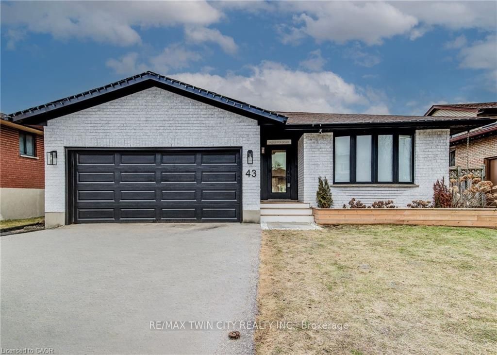 43 SOUTHVIEW Crescent, Cambridge, ON N1P 1A3 photo 2