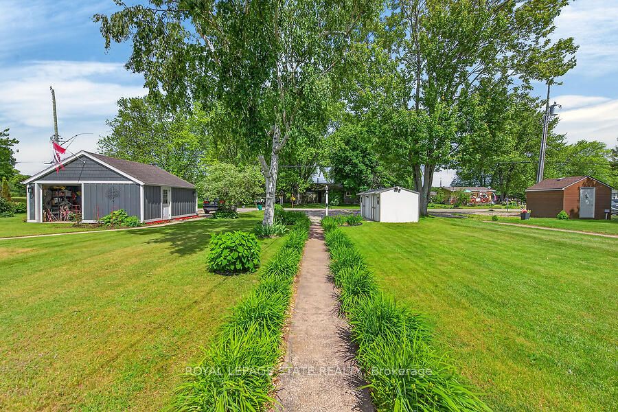 12075 Augustine Road, Wainfleet, ON L0S 1V0 photo 2