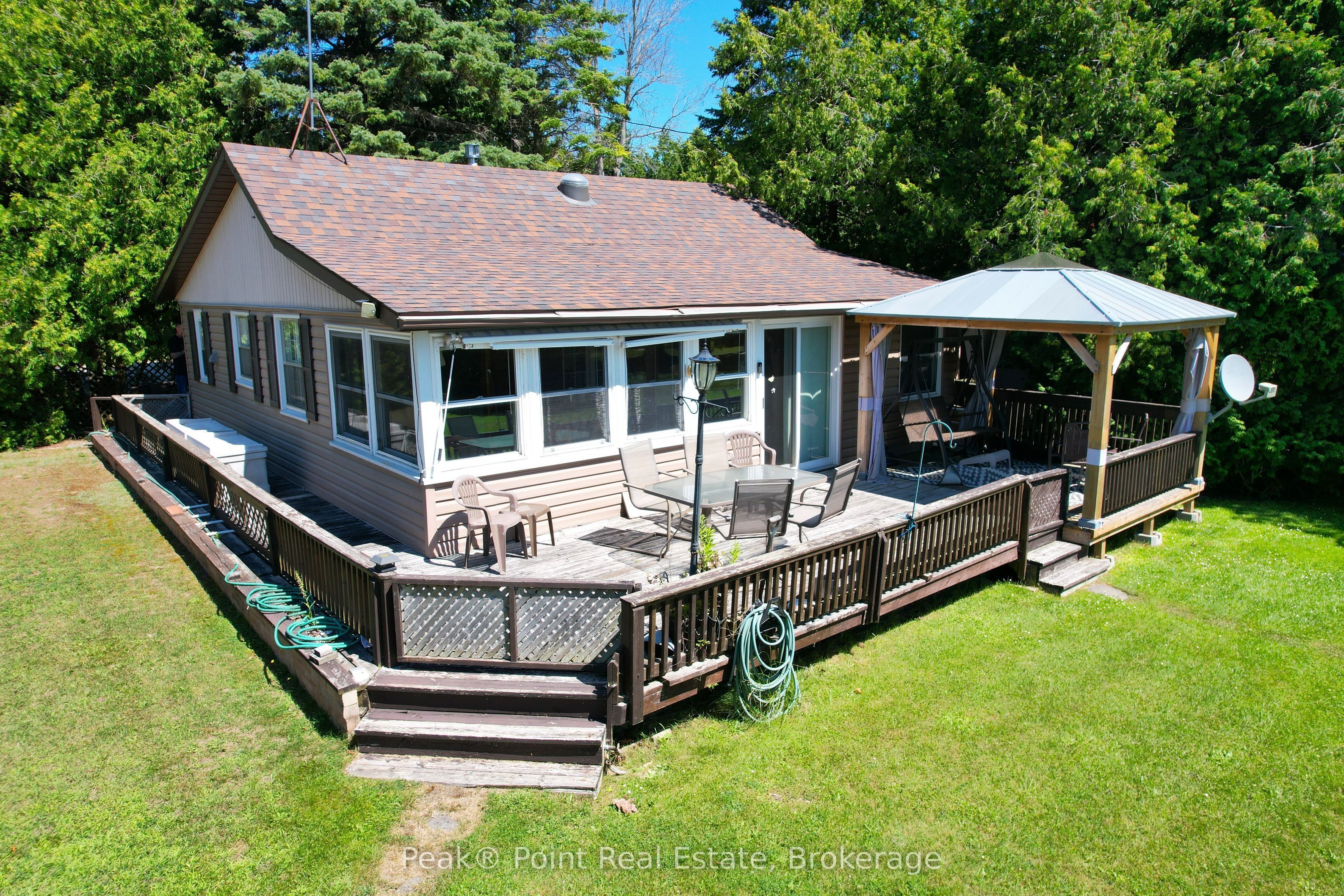 847 Howdenvale Road, South Bruce Peninsula, ON N0H 2T0 photo 2