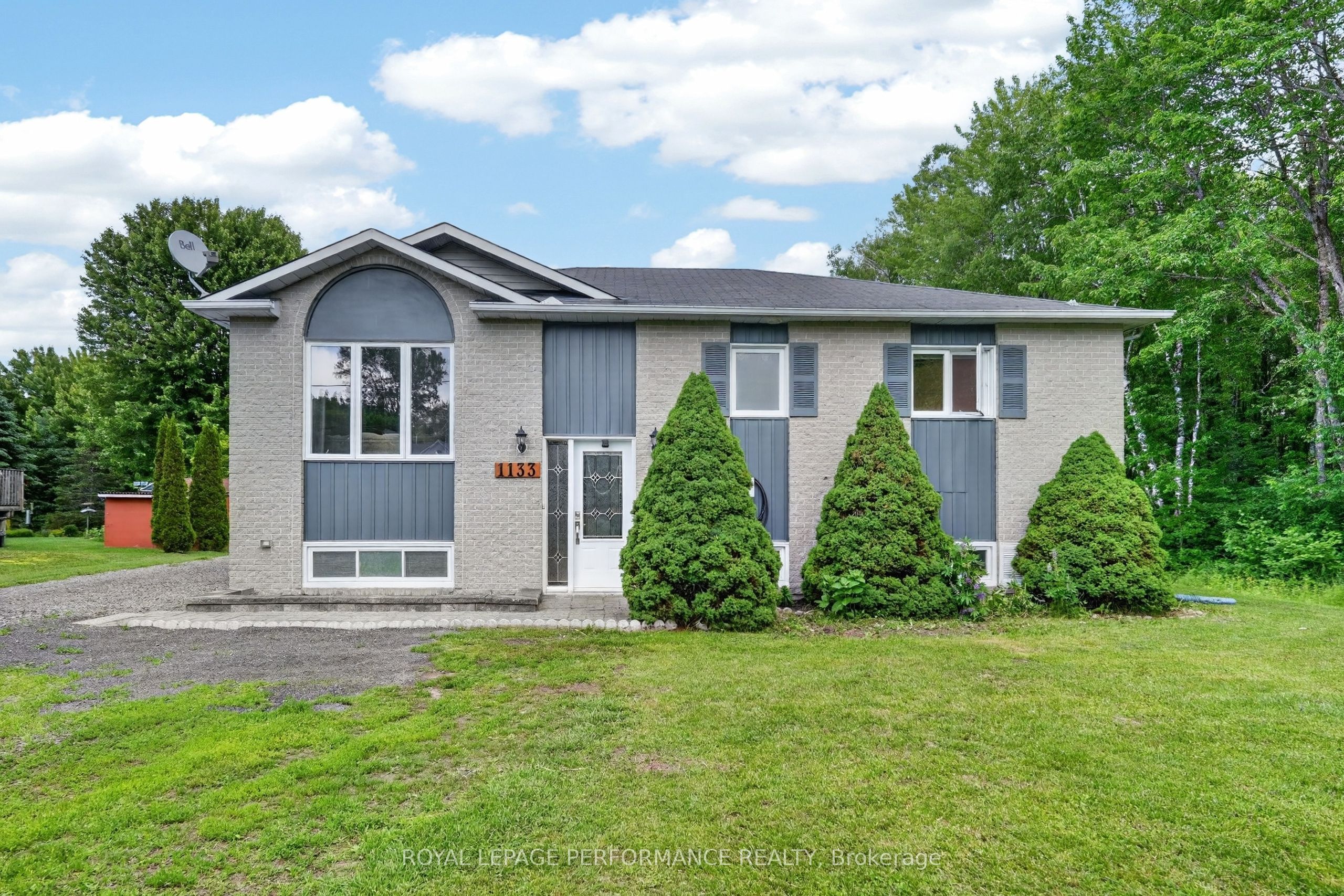 1133 W Hickory Street, Clarence-Rockland, ON K4K 1K9 photo 2