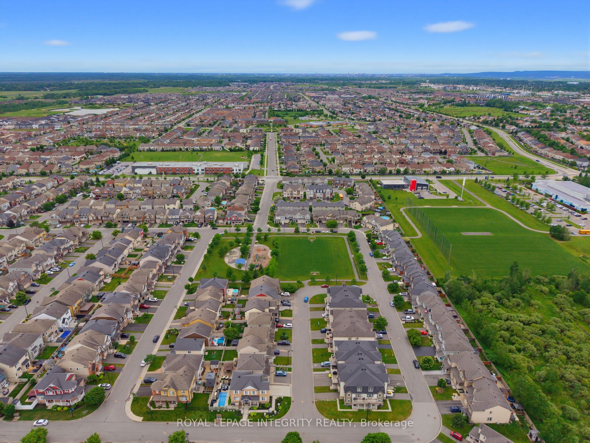 240 Soleil Avenue, Orleans - Cumberland and Area, ON K4A 0V9 photo 3