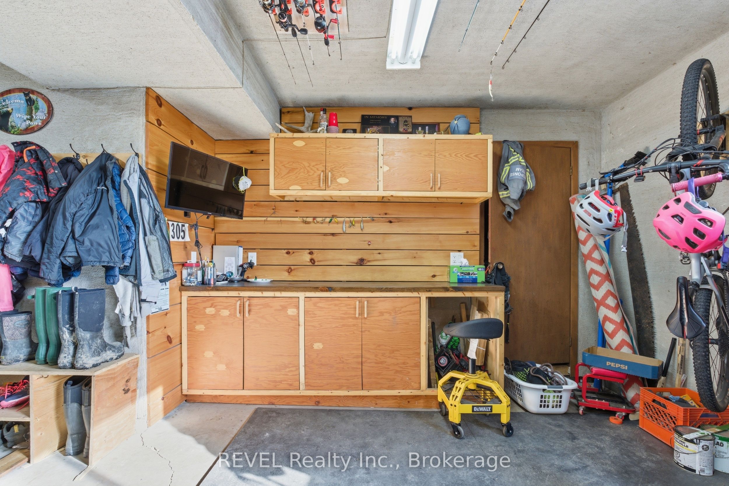 21 Lena Crescent, Port Colborne, ON L3K 5X3