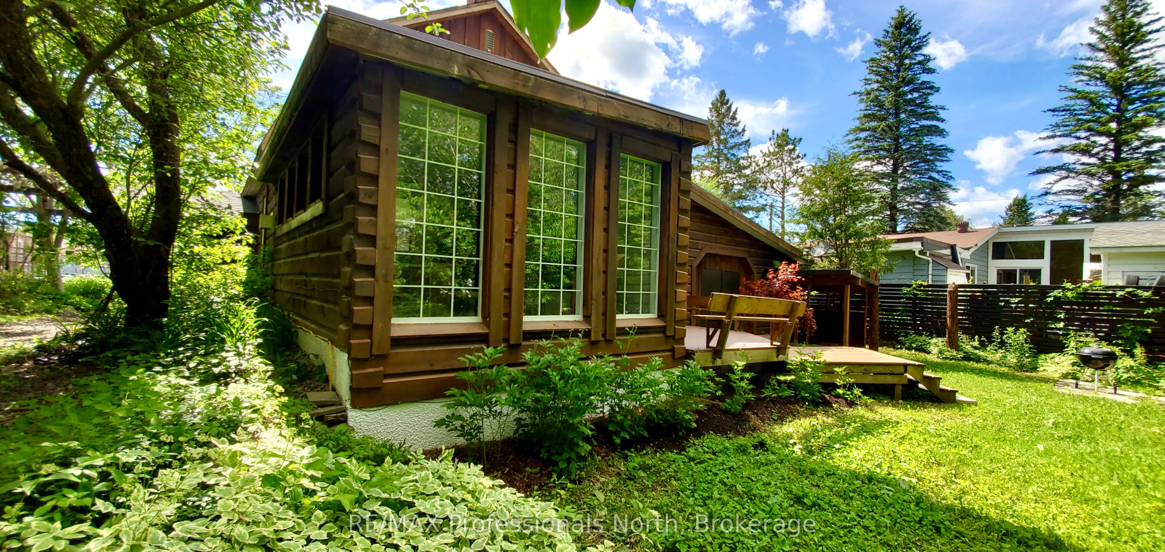 18 St. Germaine Street, Minden Hills, ON K0M 2K0 photo 4