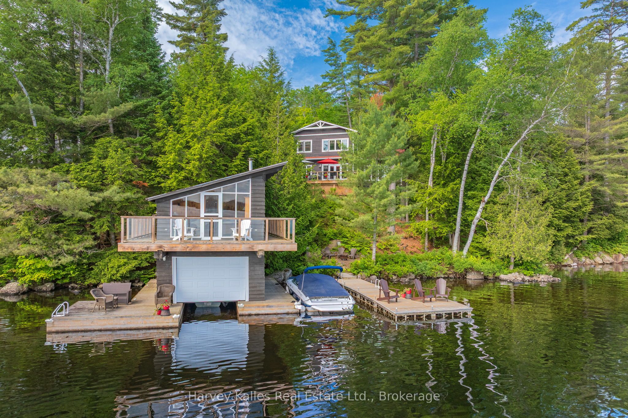 1059 Bona Vista Road, Lake of Bays, ON P1H 2J3