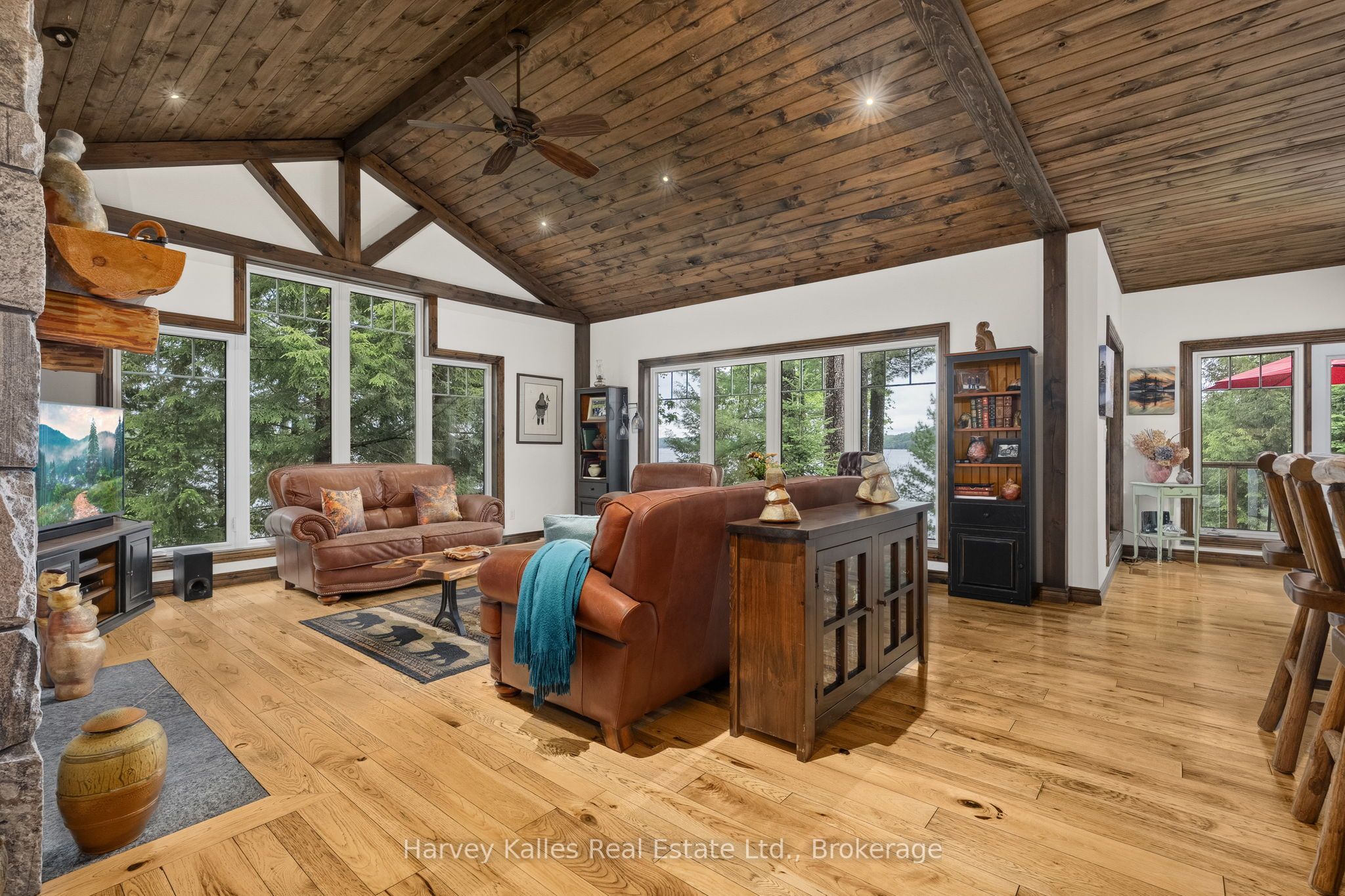 1059 Bona Vista Road, Lake of Bays, ON P1H 2J3 photo 5