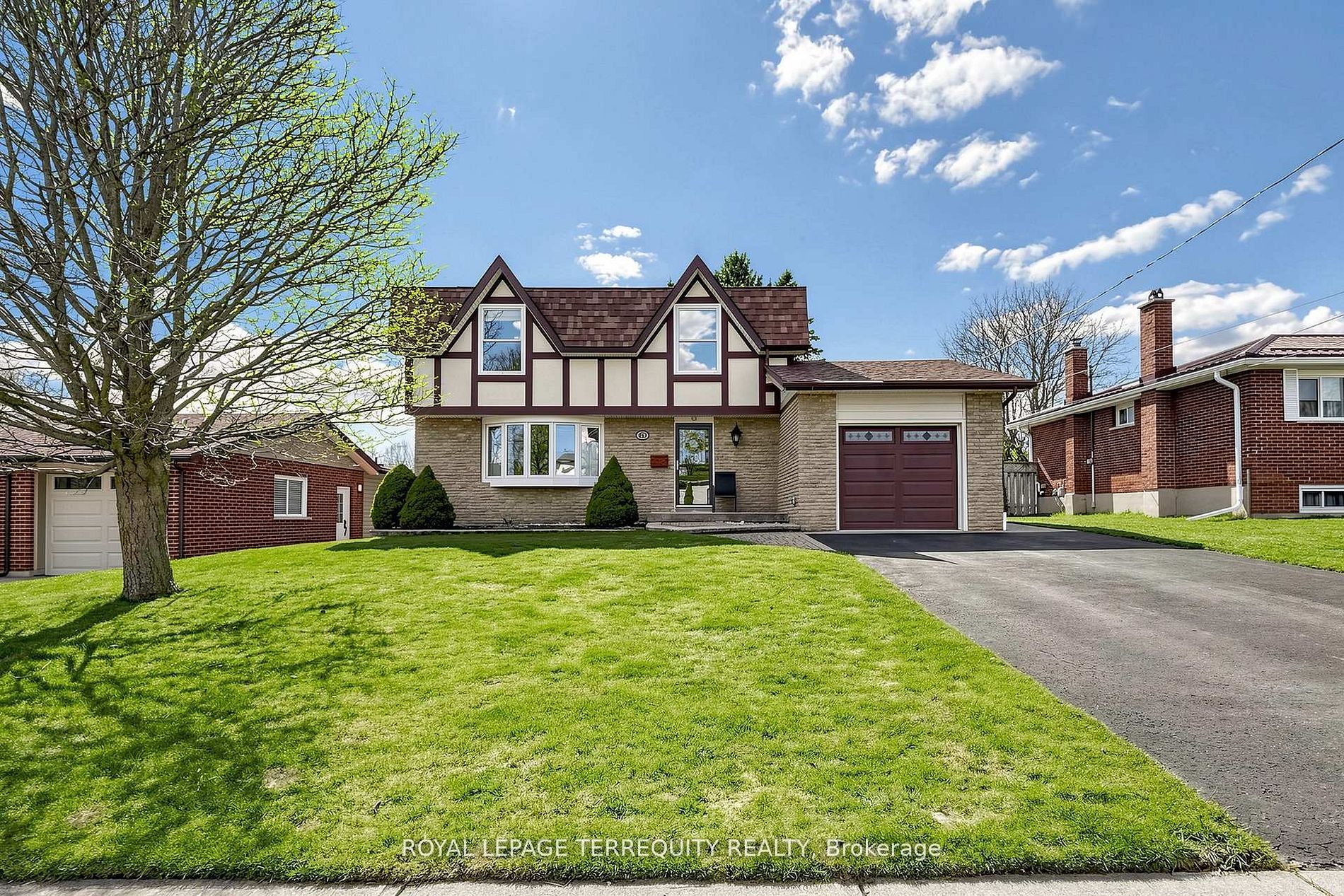 717 Westwood Drive, Cobourg, ON K9A 4N3 photo 2