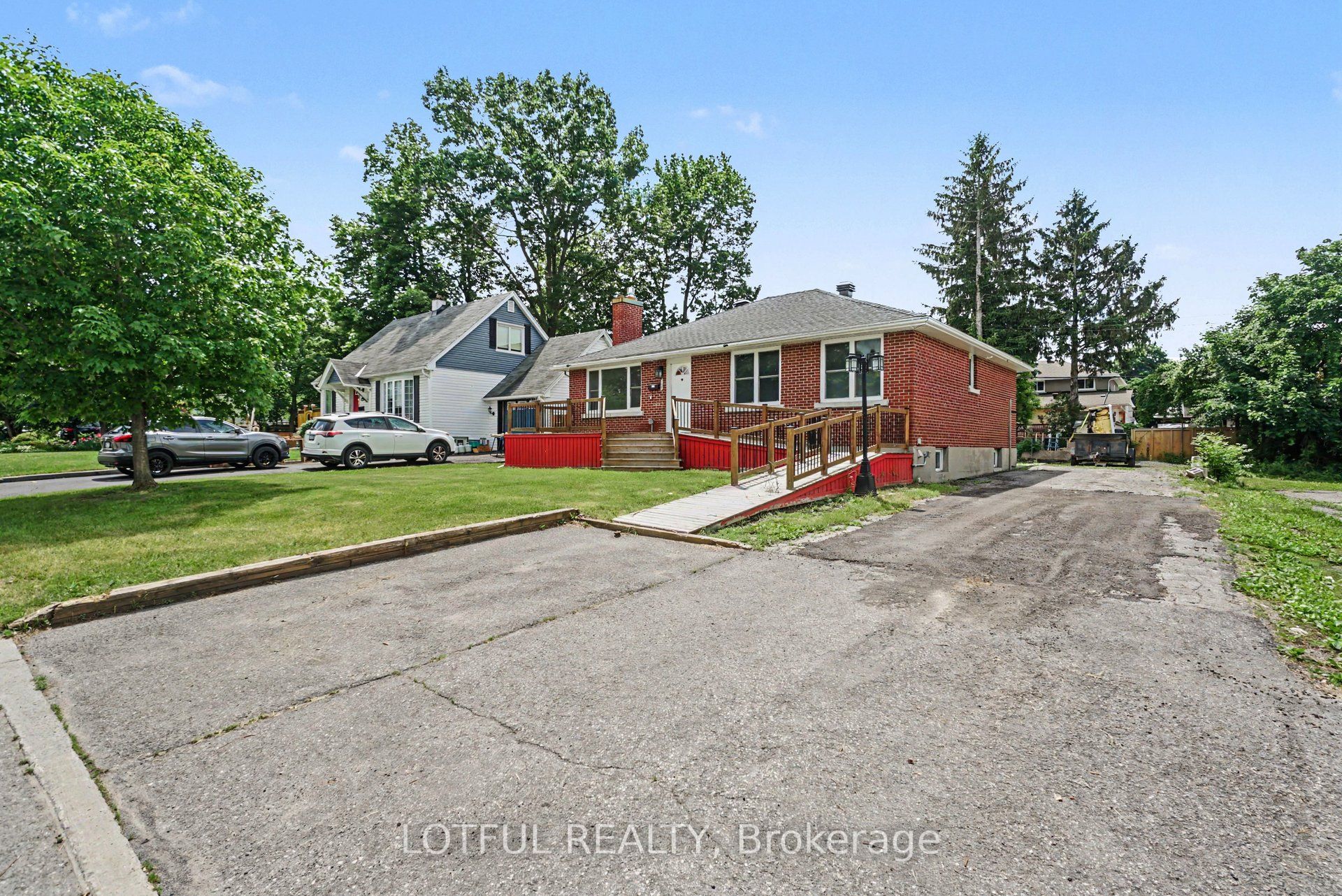 832 Rex Avenue, McKellar Heights - Glabar Park and Area, ON K2A 2P5 photo 3
