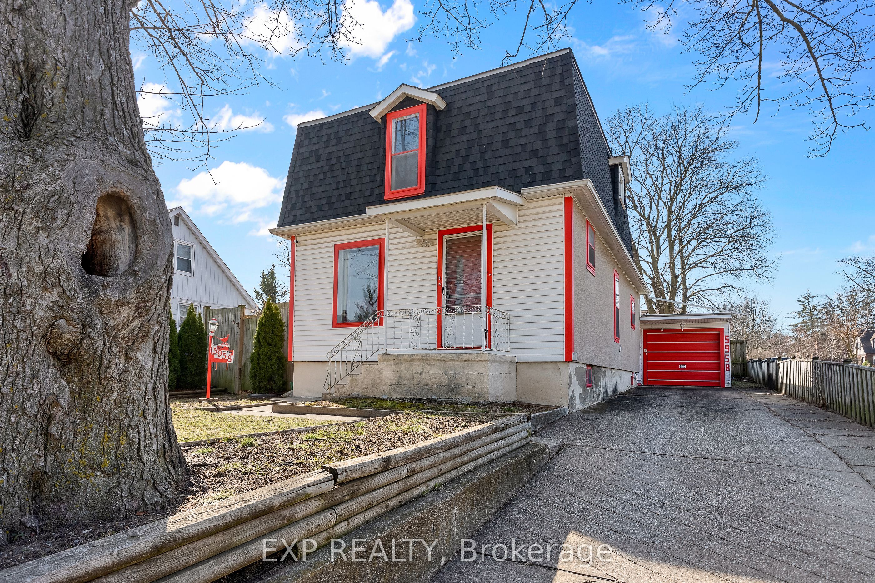 5958 Summer Street, Niagara Falls, ON L2G 1M3