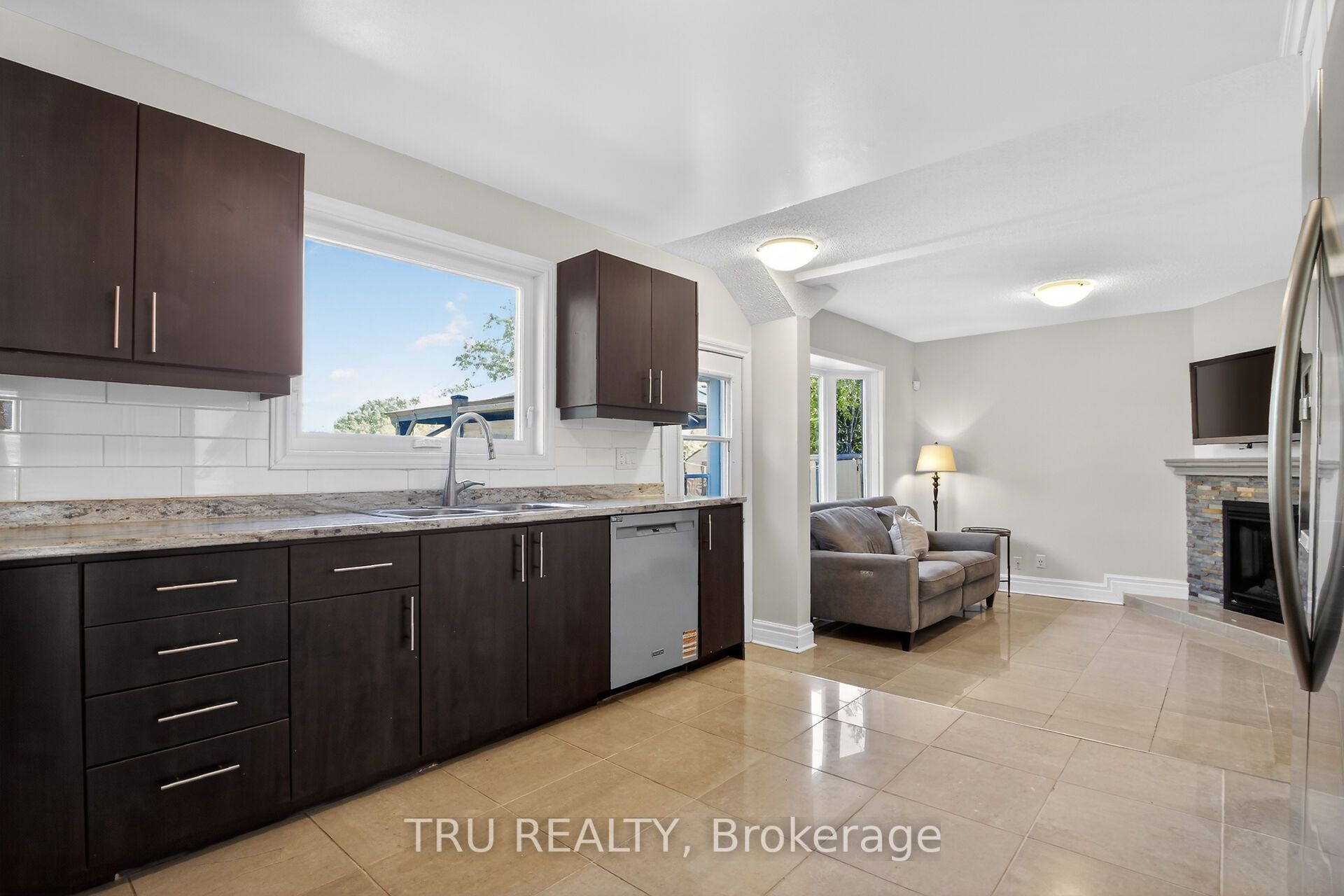 2769 Massicotte Lane, Blossom Park - Airport and Area, ON K1T 3H1 photo 5