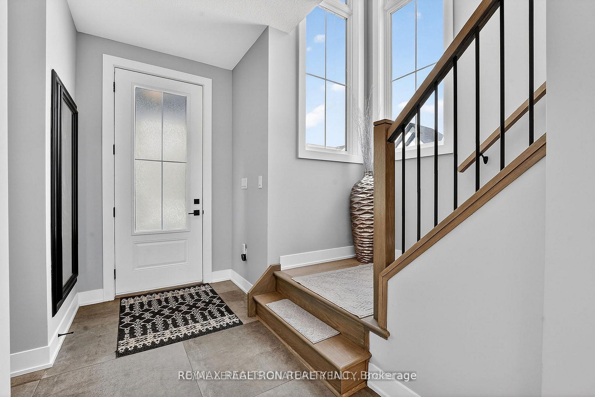 297 Whiting Street 11, Ingersoll, ON N5C 3W5 photo 3