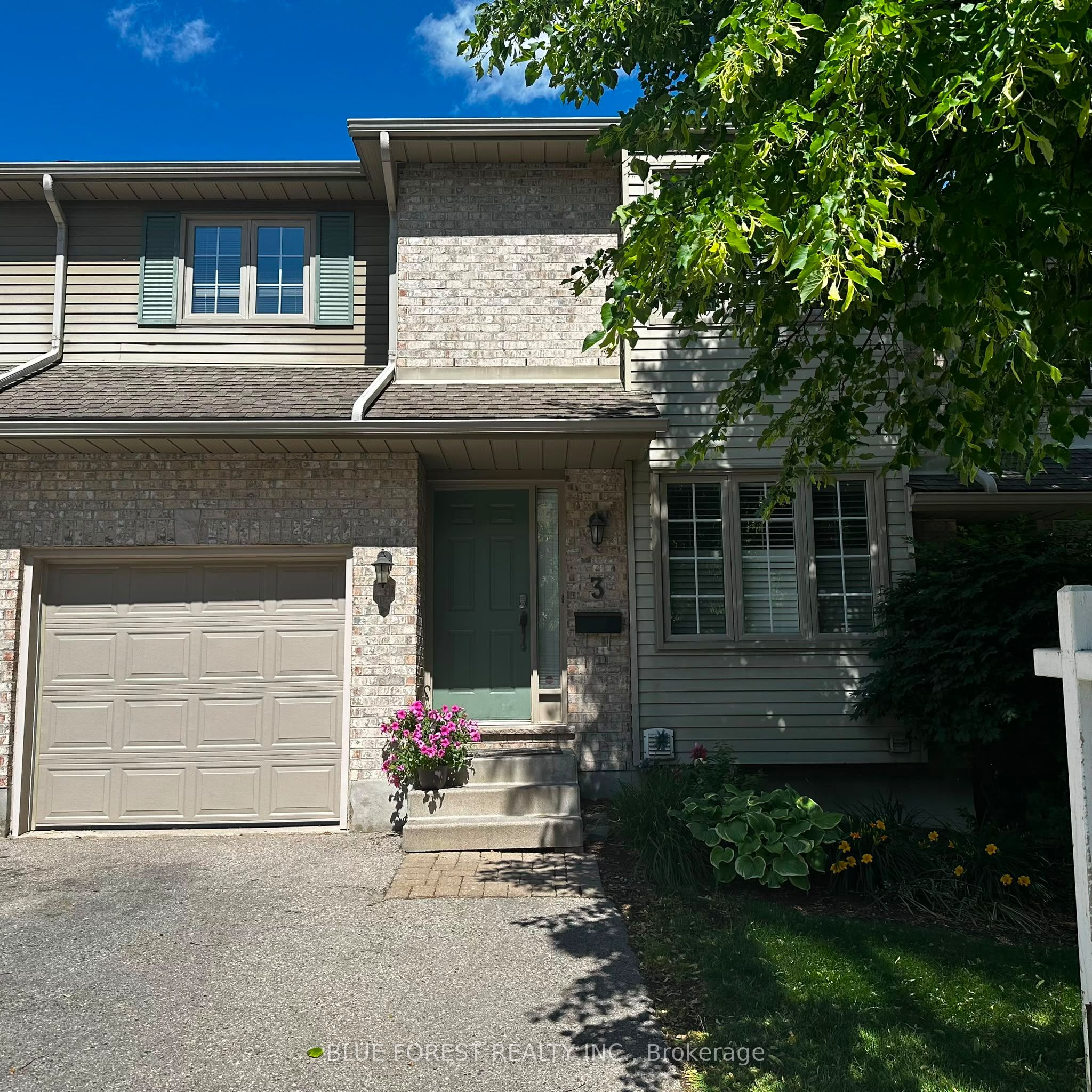 410 Ambleside Drive 3, London North, ON N6G 4Y3 photo 2