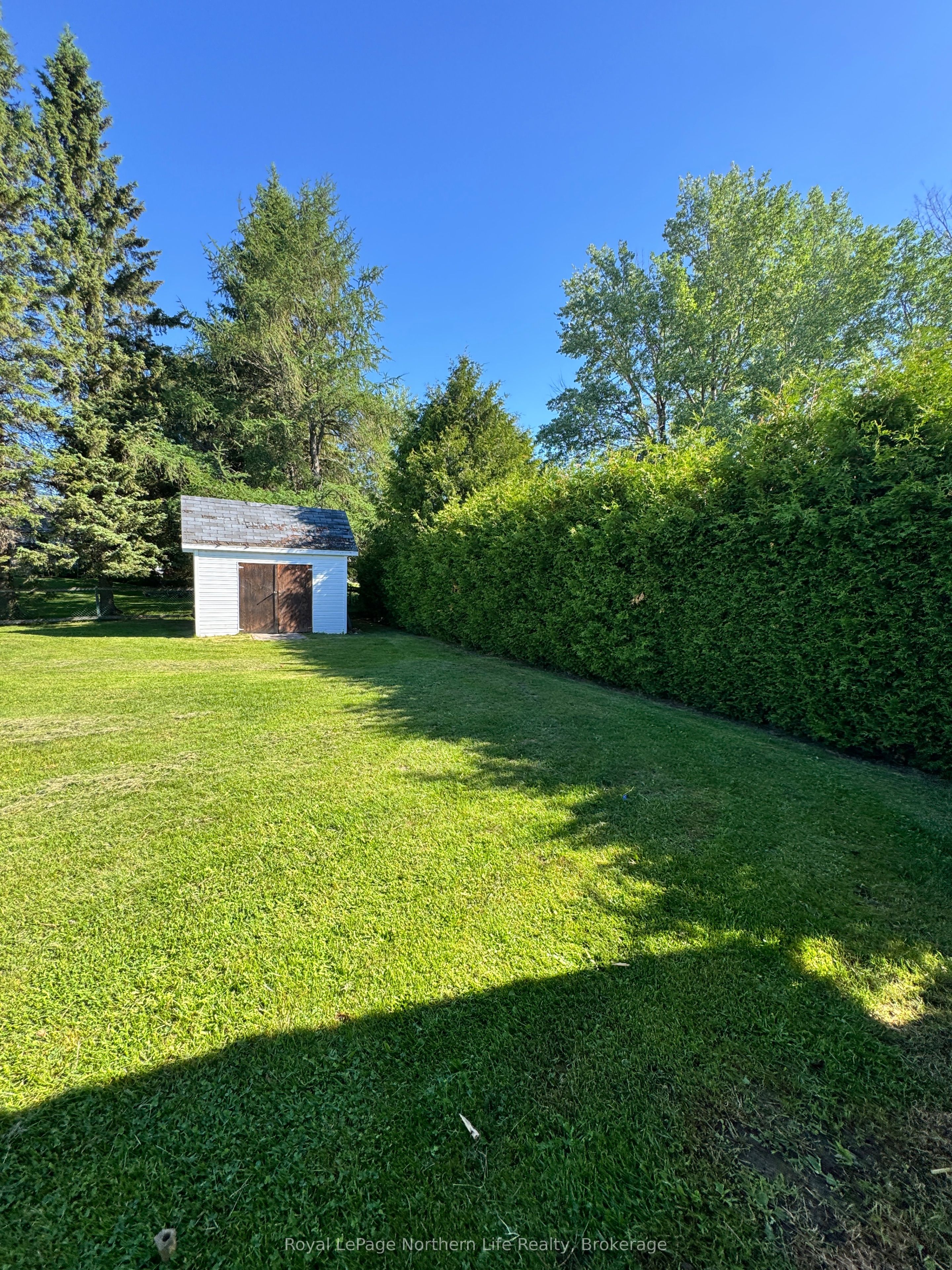 176 Main Street W, Powassan, ON P0H 2L0 photo 3