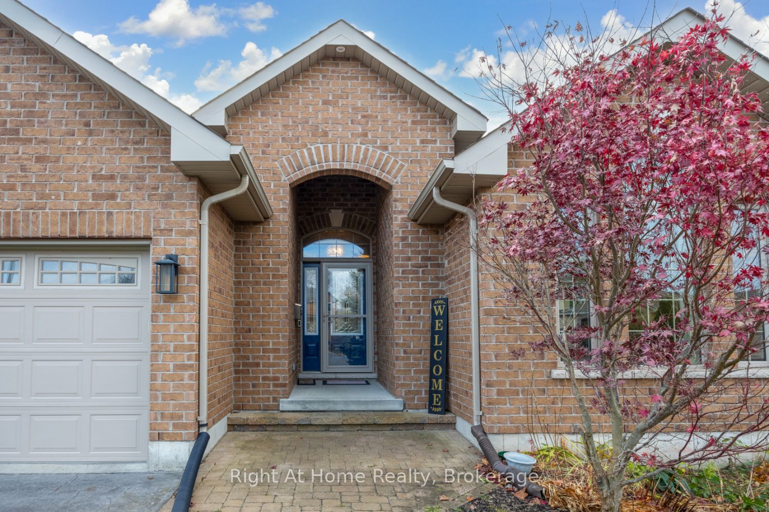 22 Lavender Place, Belleville, ON K8P 0B9 photo 2