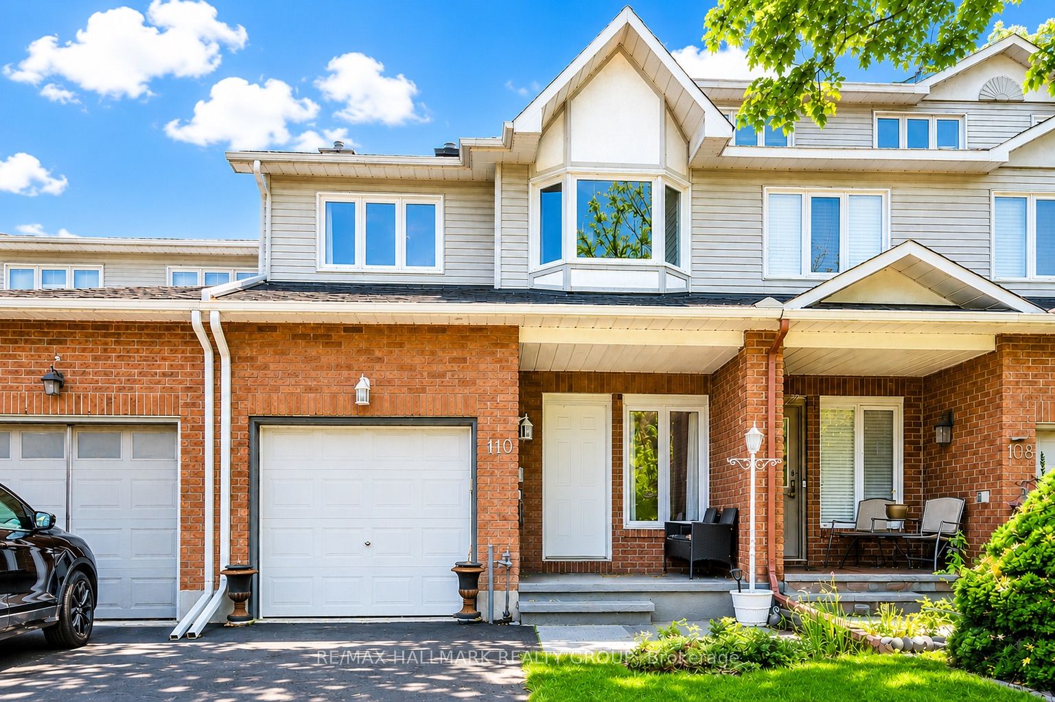 110 Hunter's Glen Crescent, Hunt Club - South Keys and Area, ON K1T 3R1