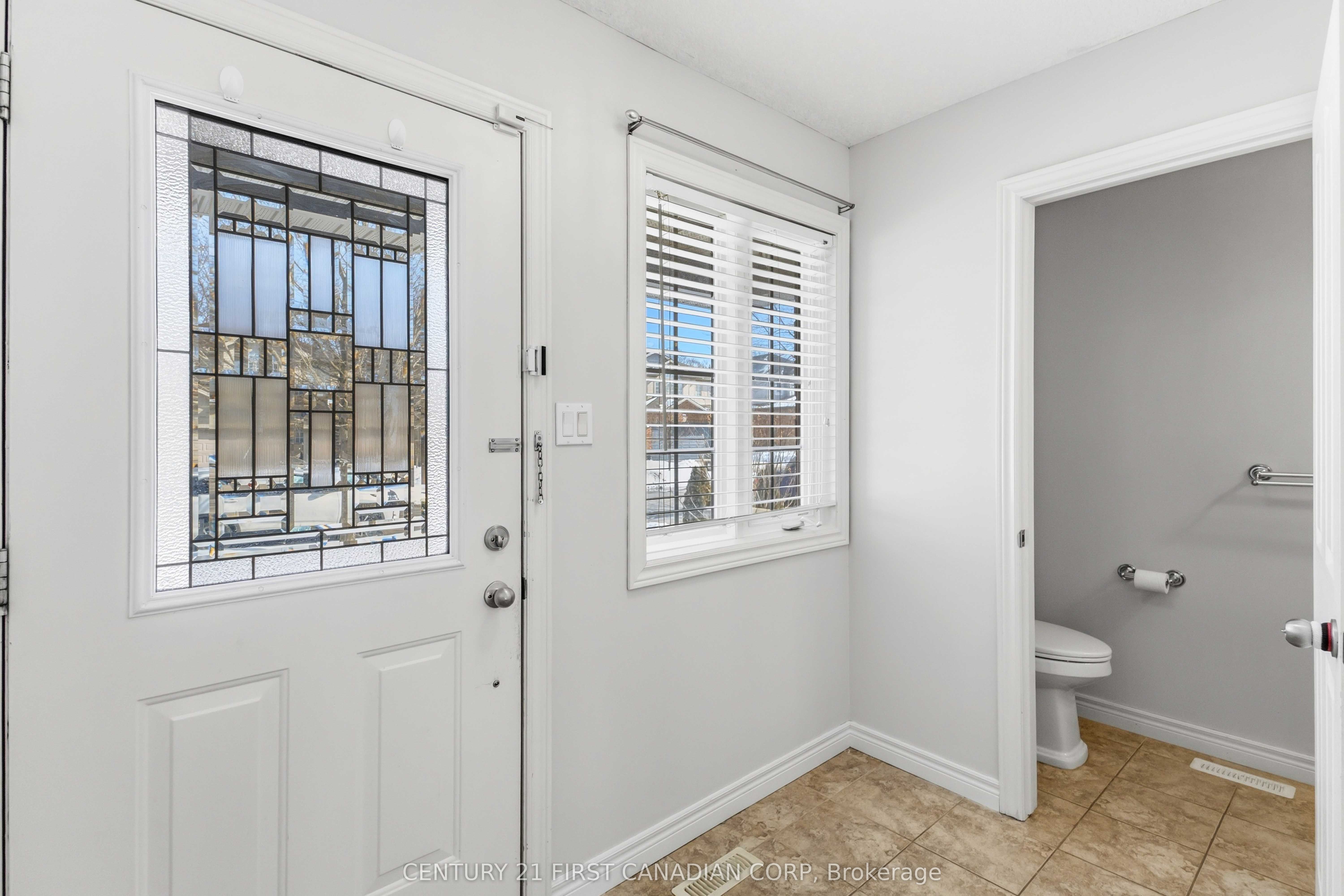 1678 BLACKMAPLE Crescent, London East, ON N5Y 6L6 photo 3
