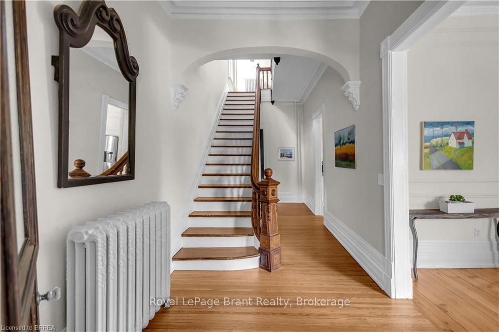 18 Hawarden Avenue, Brantford, ON N3T 4H3 photo 5