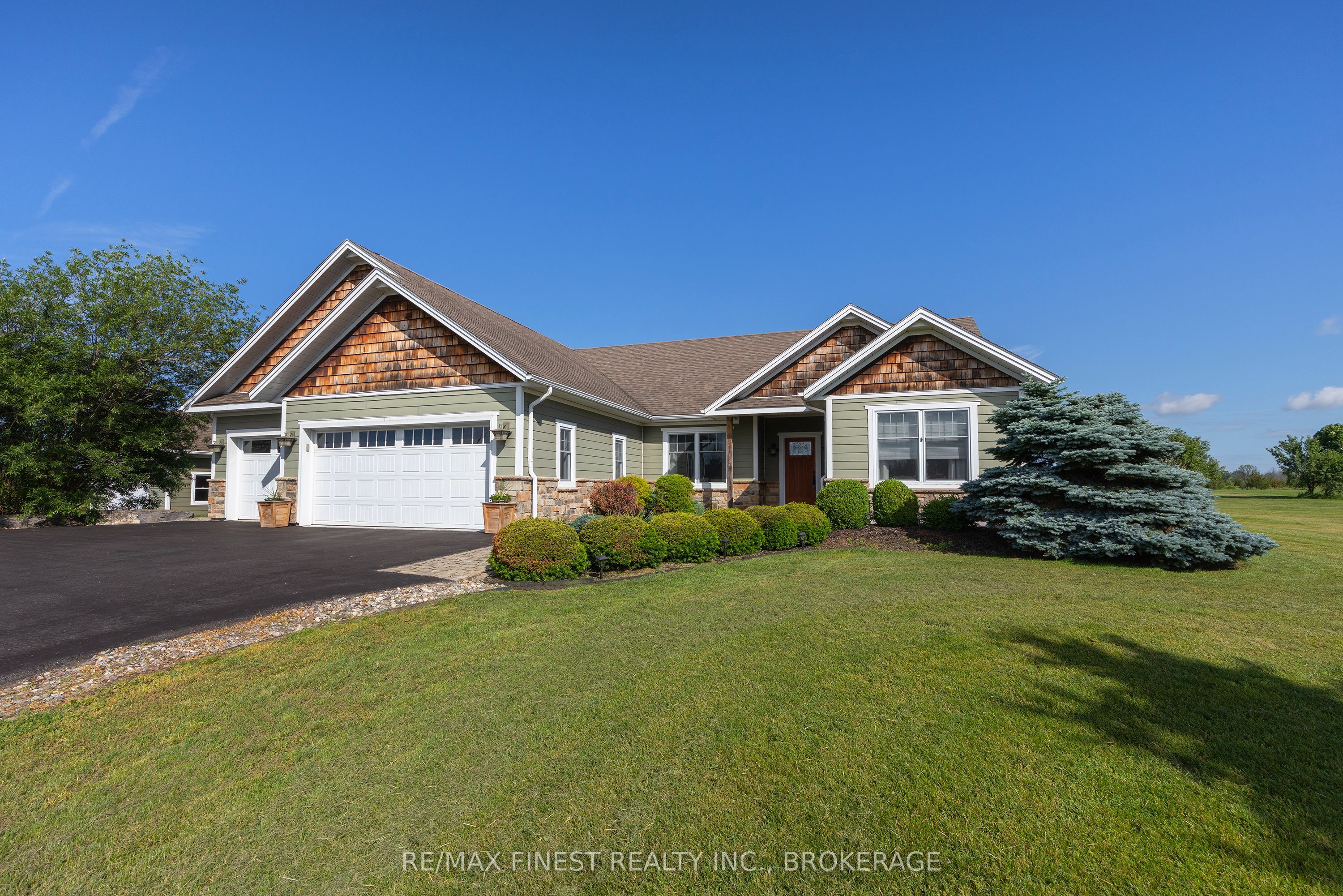 1247 Millhaven Road, Loyalist, ON K0H 2H0 photo 4
