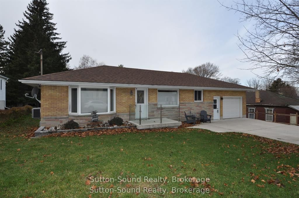 10 Brownlee Street S, South Bruce, ON N0G 2S0 photo 2