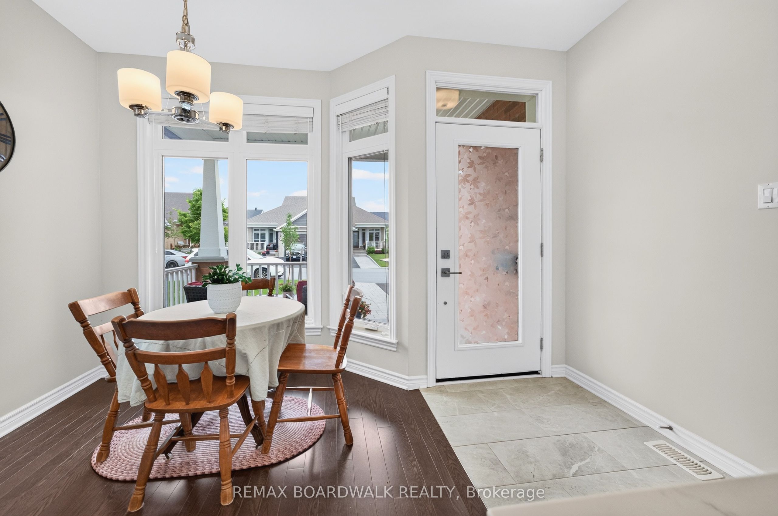 224 Maygrass Way, Stittsville - Munster - Richmond, ON K2S 2K6 photo 4