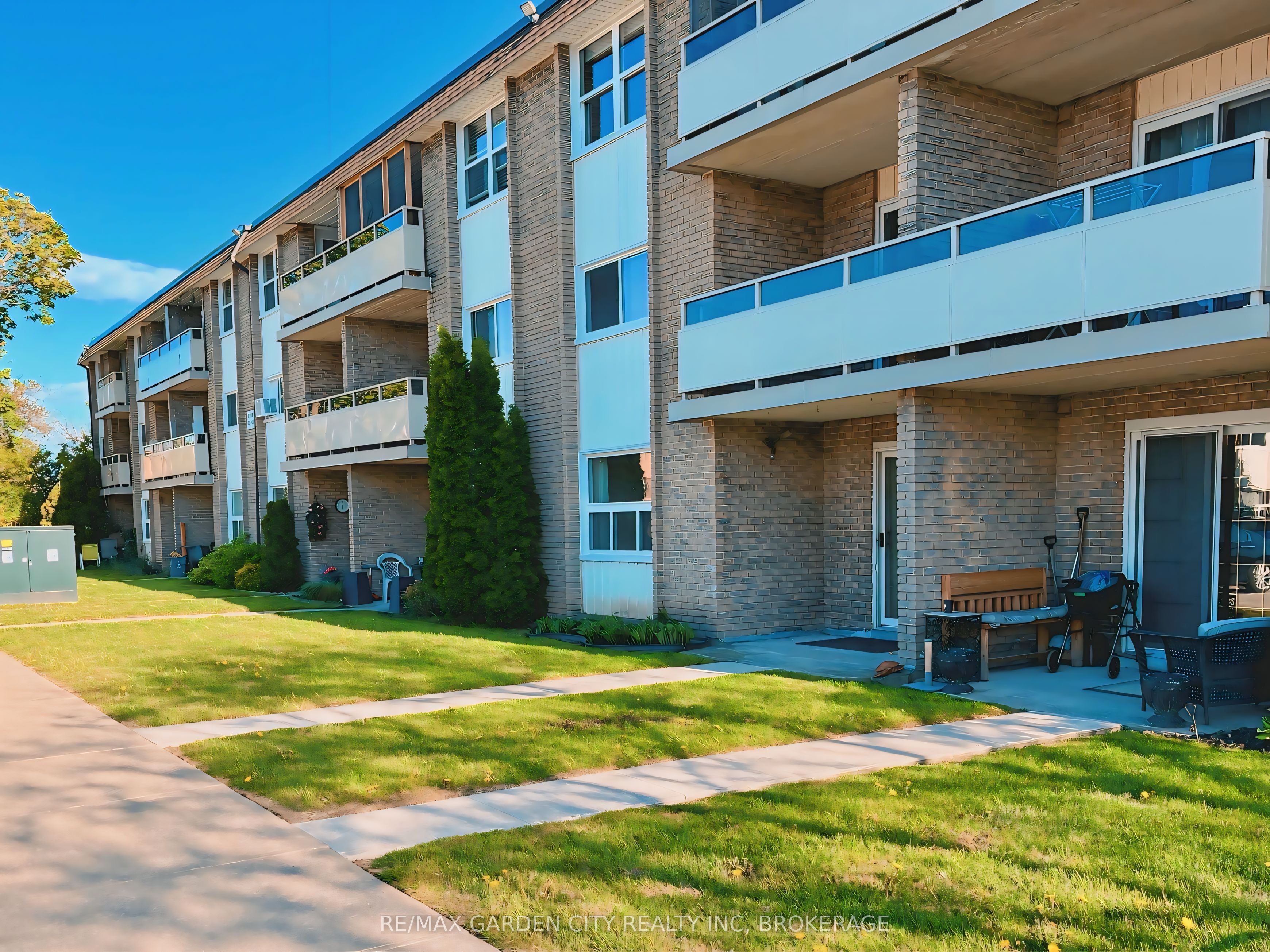 41 Rykert Street 311, St. Catharines, ON L2S 3A4