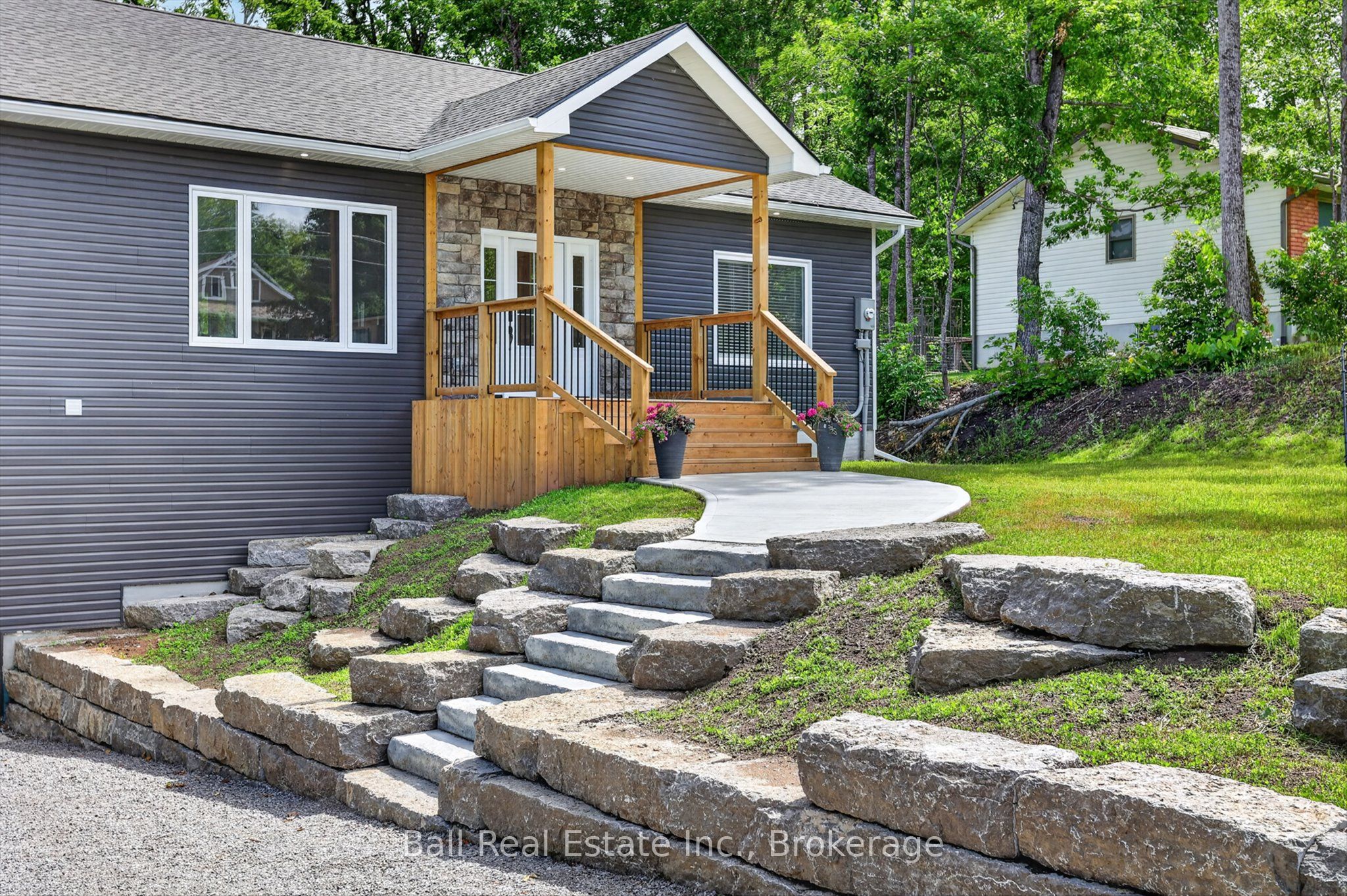 53 Sumcot Drive, Trent Lakes, ON K0L 1J0 photo 3