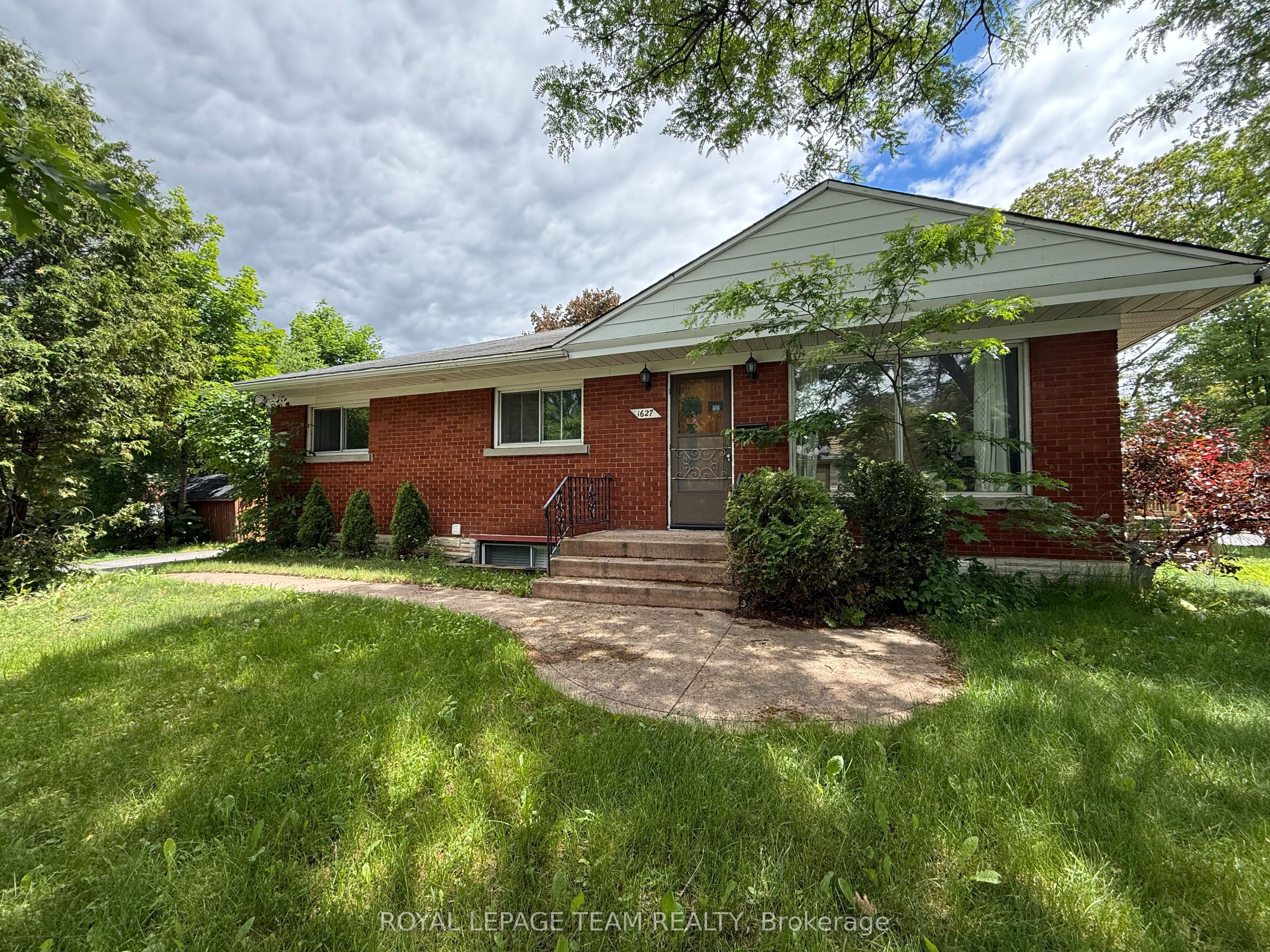 1627 CHAUCER Avenue 1 & 2, Alta Vista and Area, ON K1G 0R7 photo 3