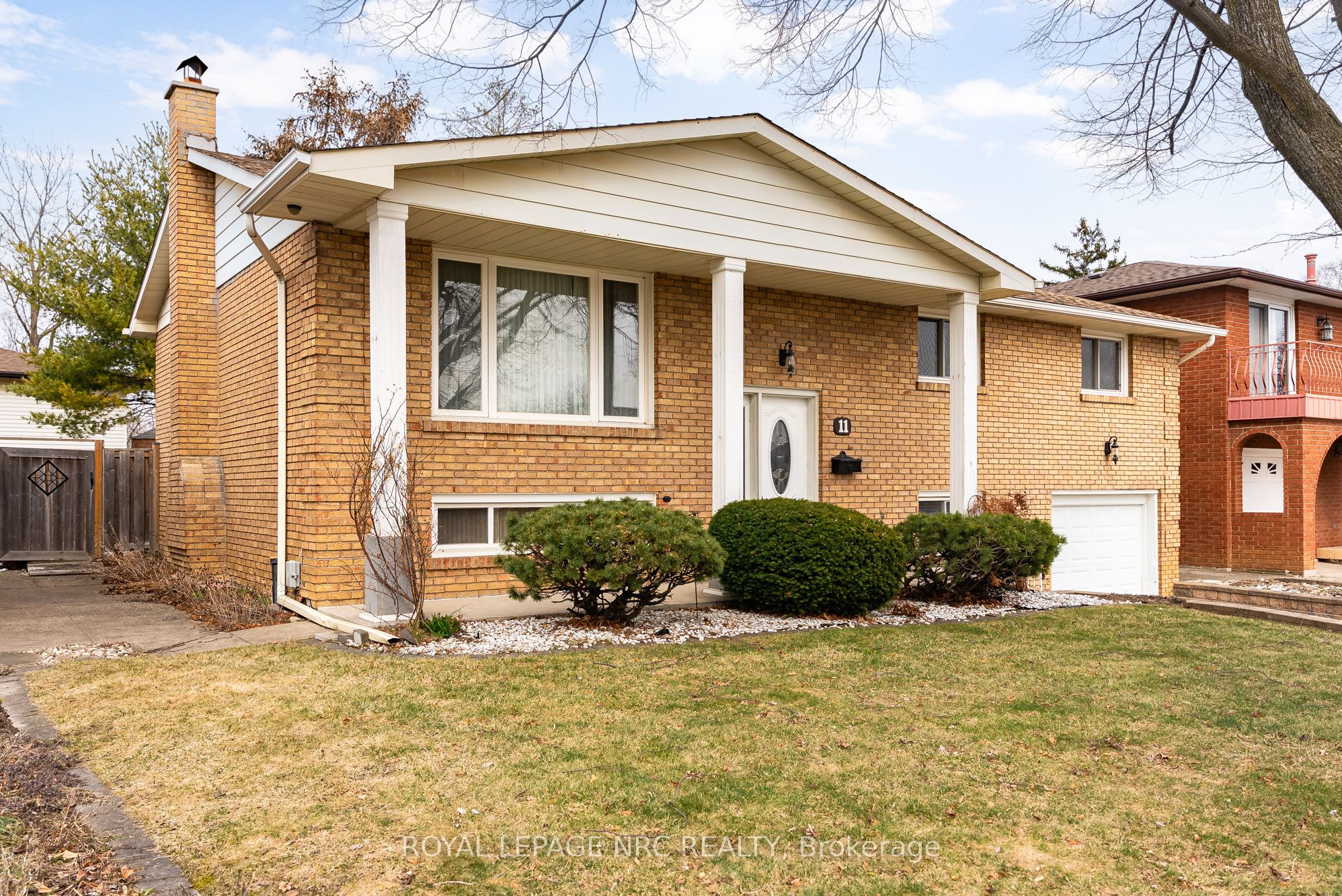 11 PINARD Street, Hamilton, ON L8K 6G8 photo 3