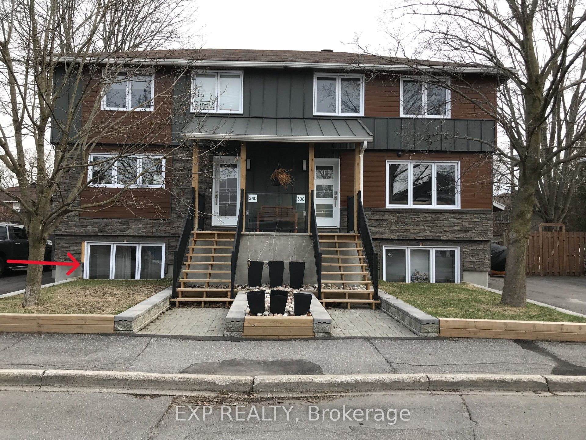 340 Queen Mary Street B, Overbrook - Castleheights and Area, ON K1K 1W9 photo 2
