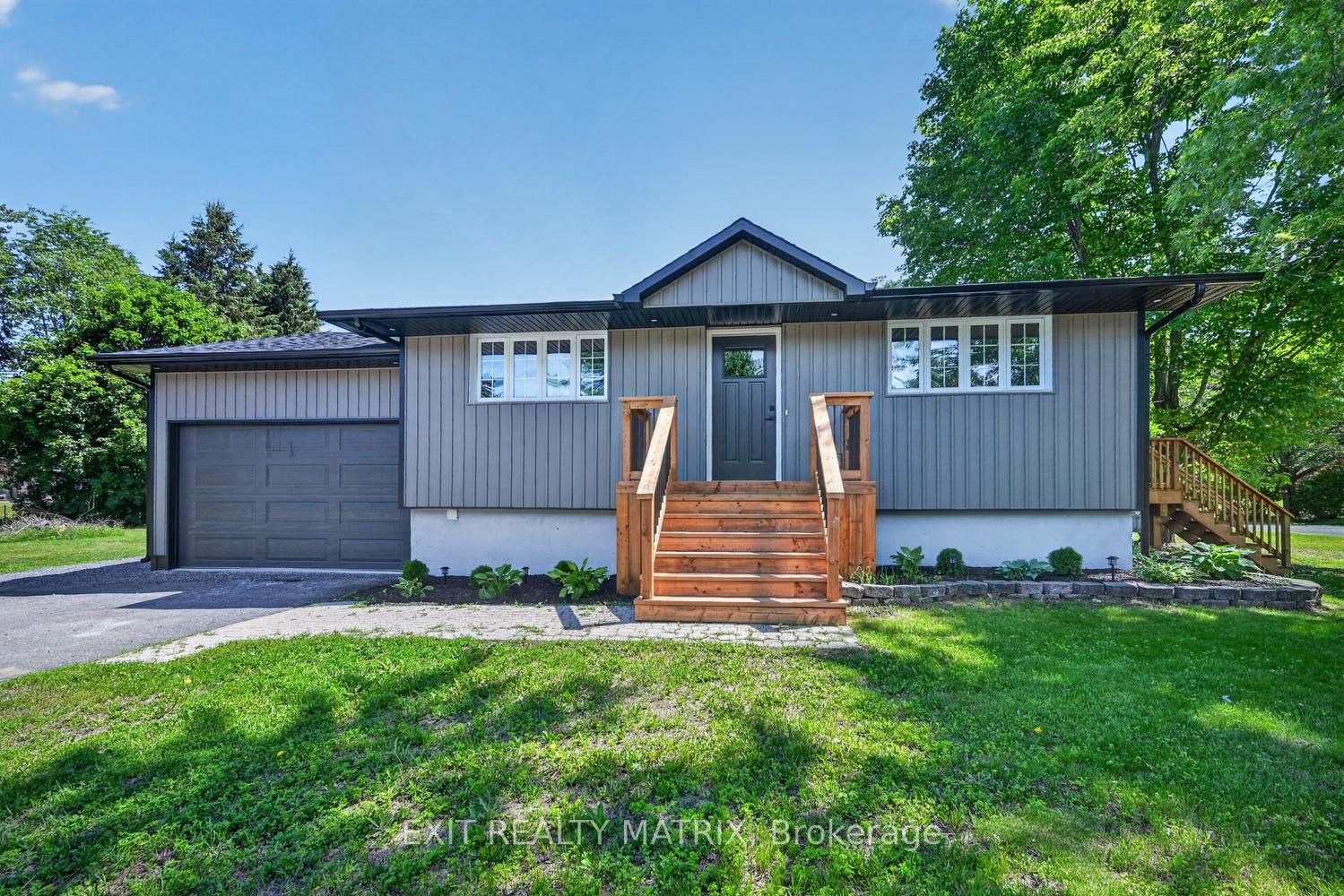 3297 Wayne Street, Greely - Metcalfe - Osgoode - Vernon and Area, ON K0A 2W0 photo 4