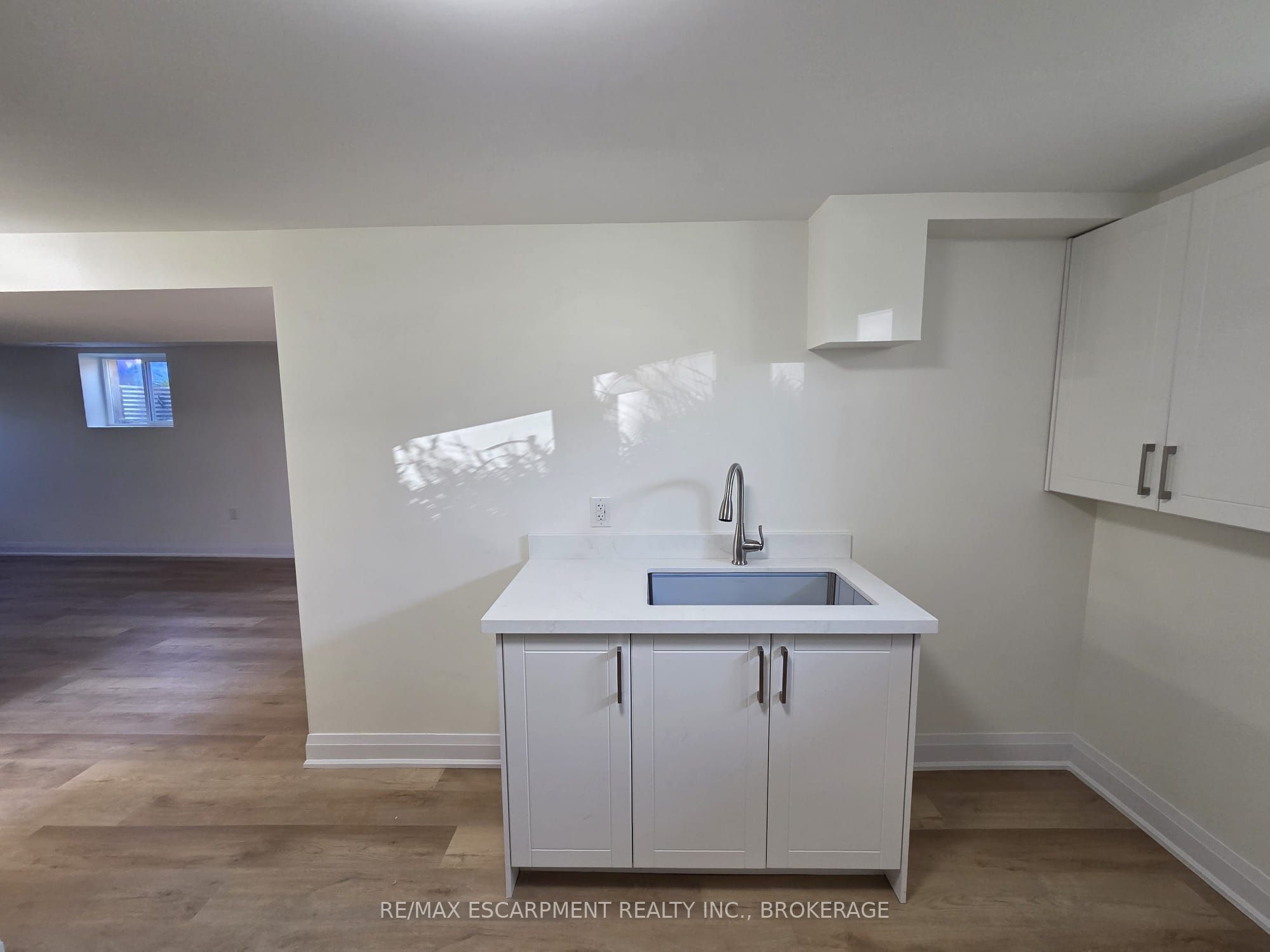 12 Ferndale Avenue Lower, St. Catharines, ON L2P 1V3 photo 5