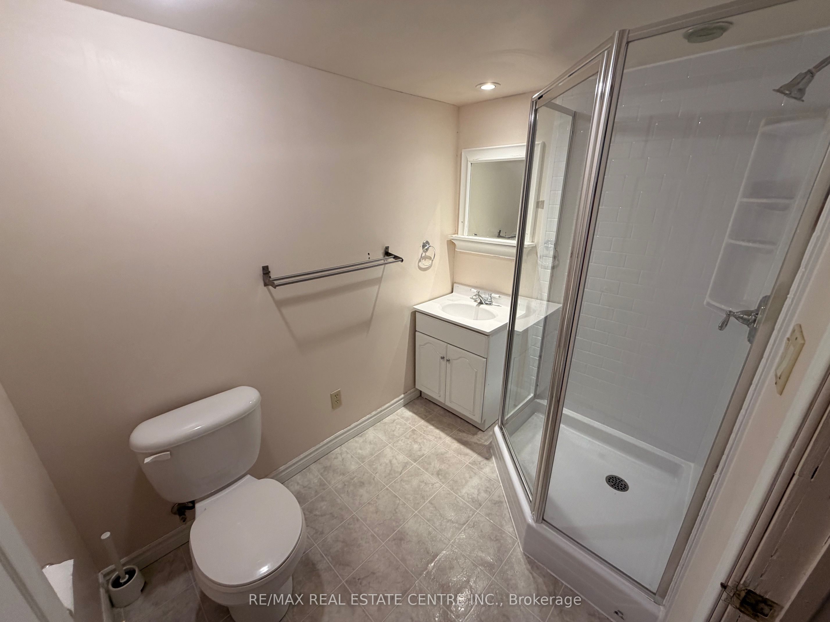34 Woodridge Drive, Guelph, ON N1H 7E2 photo 4