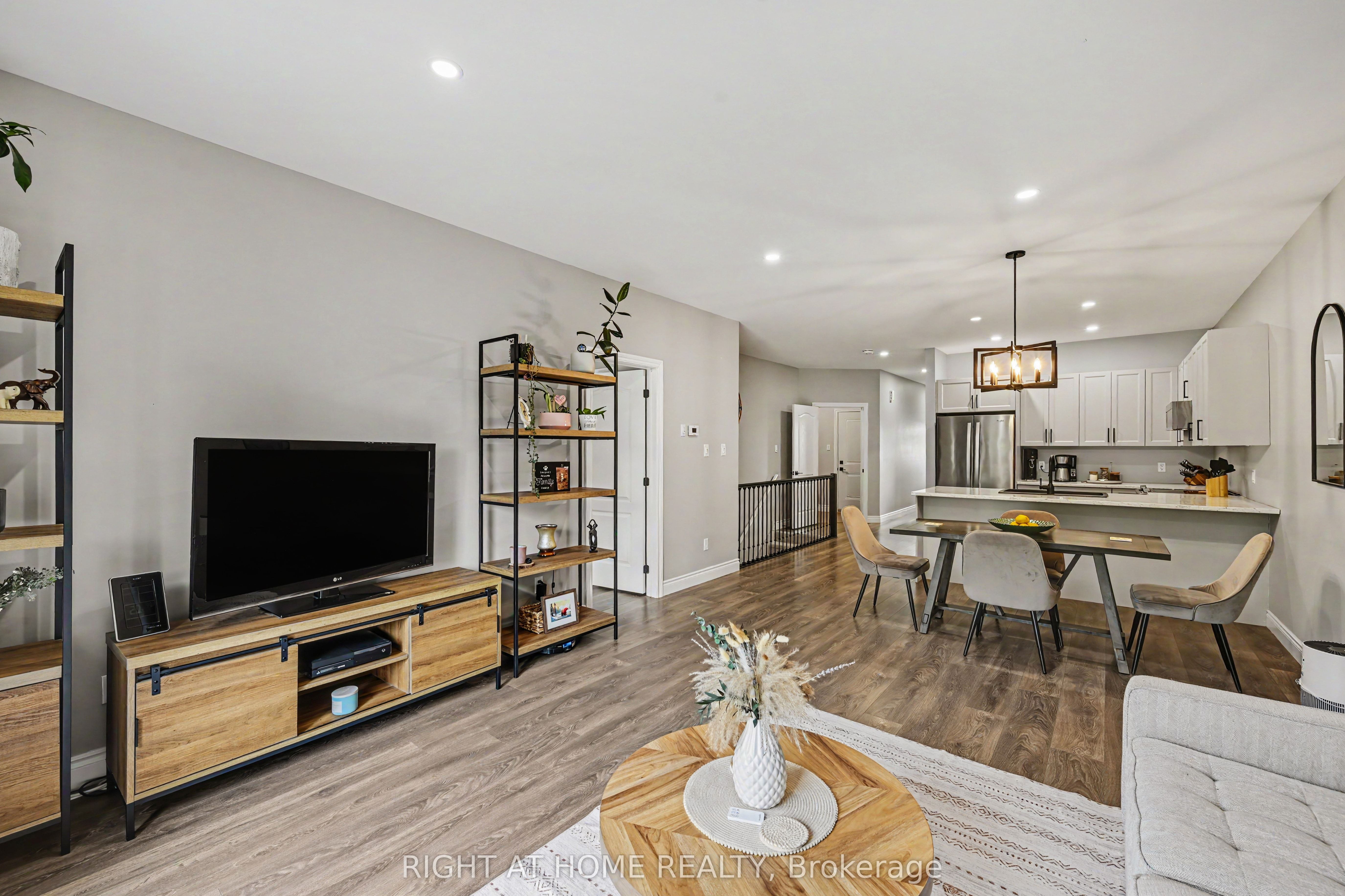 306 Forestview Crescent, Renfrew, ON K7V 0C4 photo 5