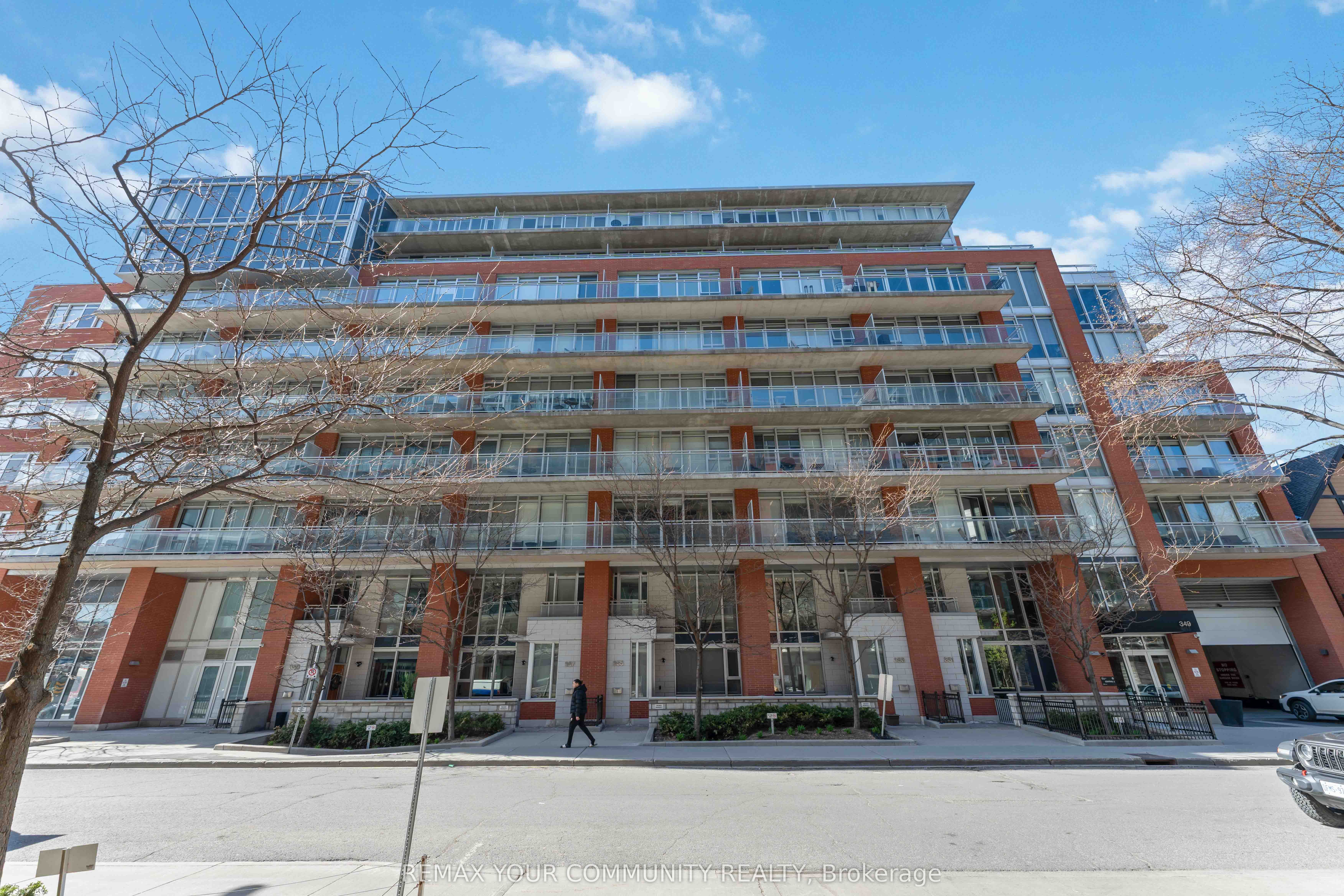 349 Mcleod Street 630, Ottawa Centre, ON K2P 0S1 photo 2