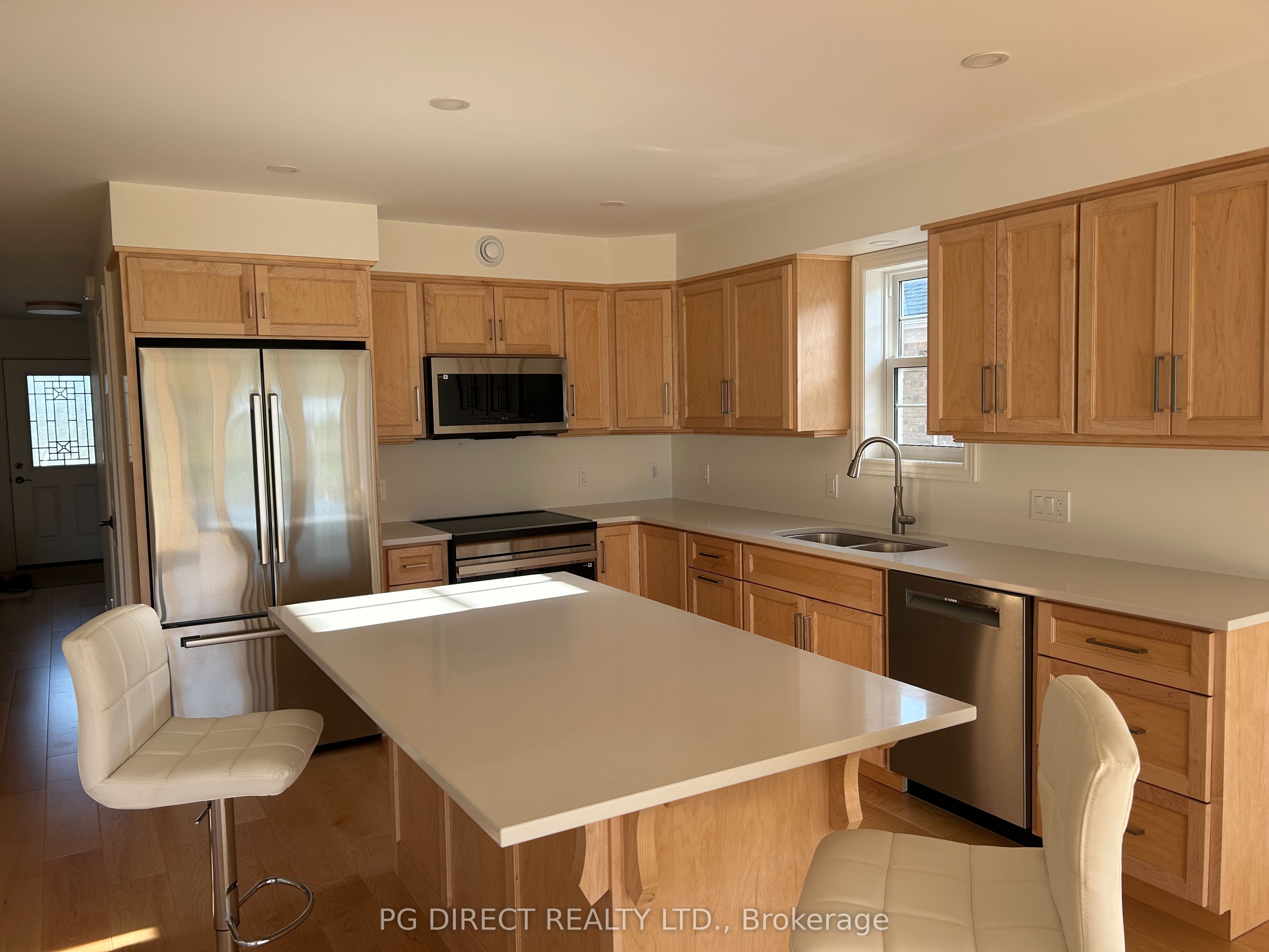 241 Bethune Crescent, Goderich, ON N7A 4M6 photo 4