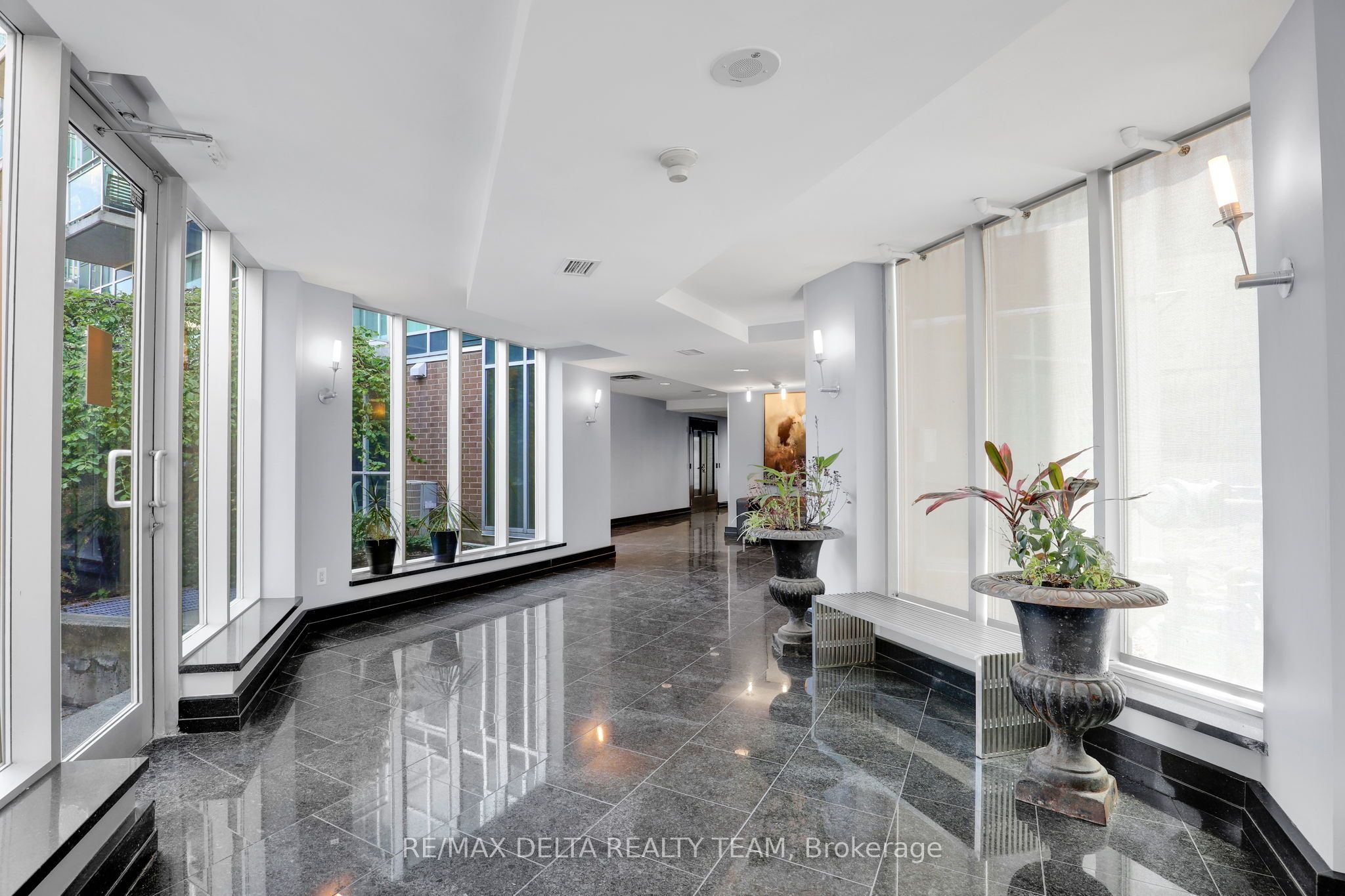 134 York Street 205, Lower Town - Sandy Hill, ON K1N 1K8 photo 4