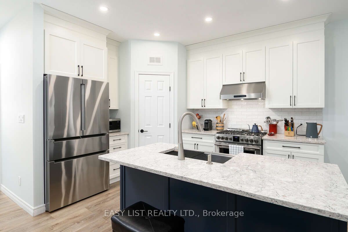 18 Dayton Court, Prince Edward County, ON K0K 2T0 photo 5