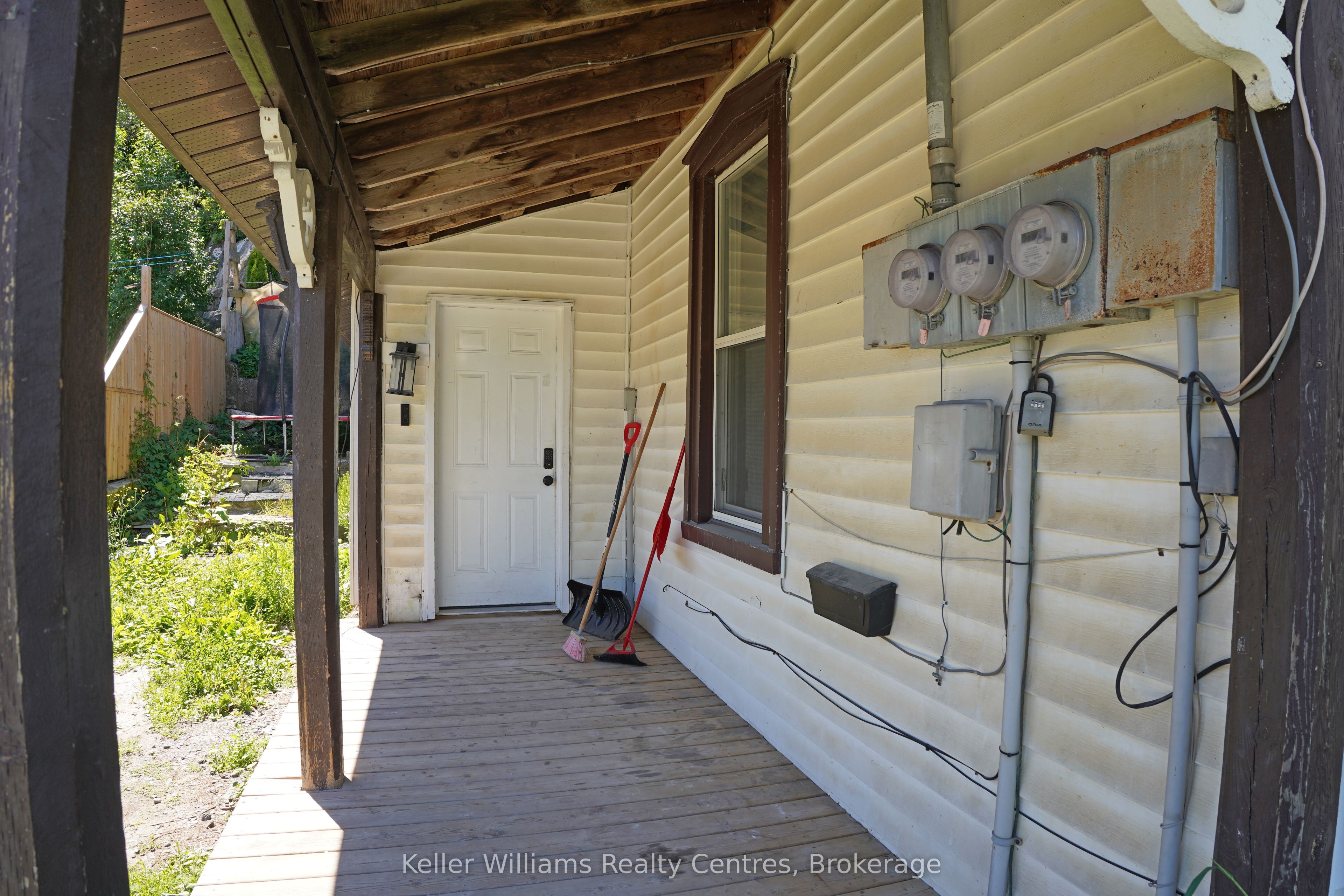 726 Berford Street, South Bruce Peninsula, ON N0H 2T0 photo 4