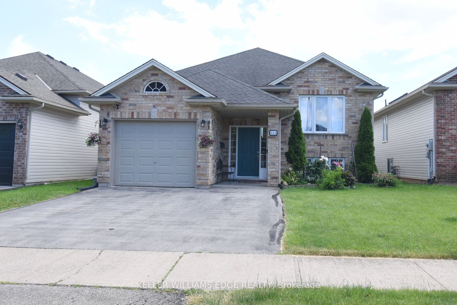 334 St Lawrence Drive, Welland, ON L3C 7H7 photo 3
