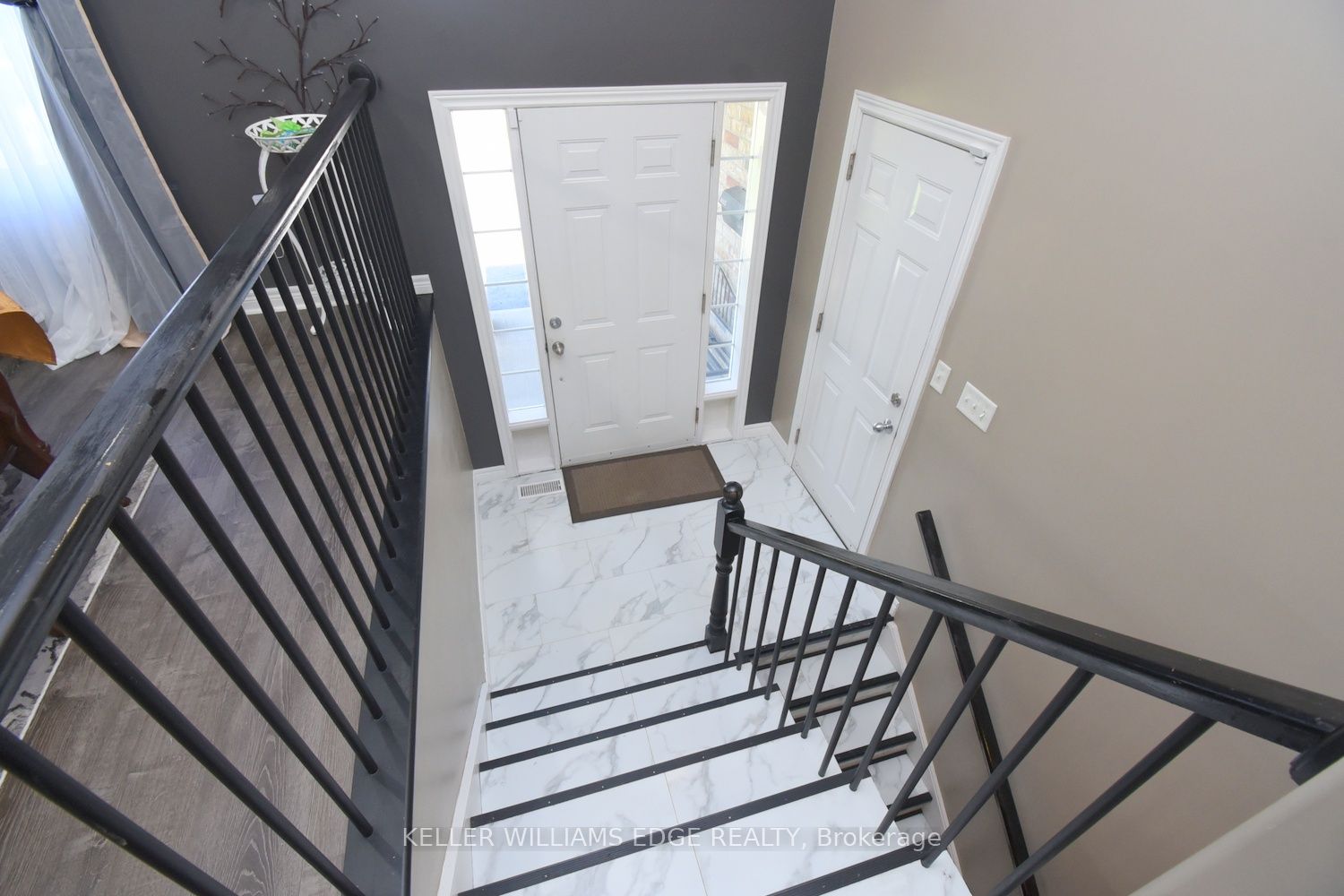 334 St Lawrence Drive, Welland, ON L3C 7H7 photo 4